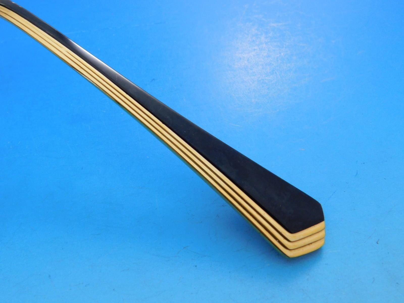 Ramona by Yamazaki Stainless Steel Gold Accent Black Flatware Service Set 40 pcs For Sale 1