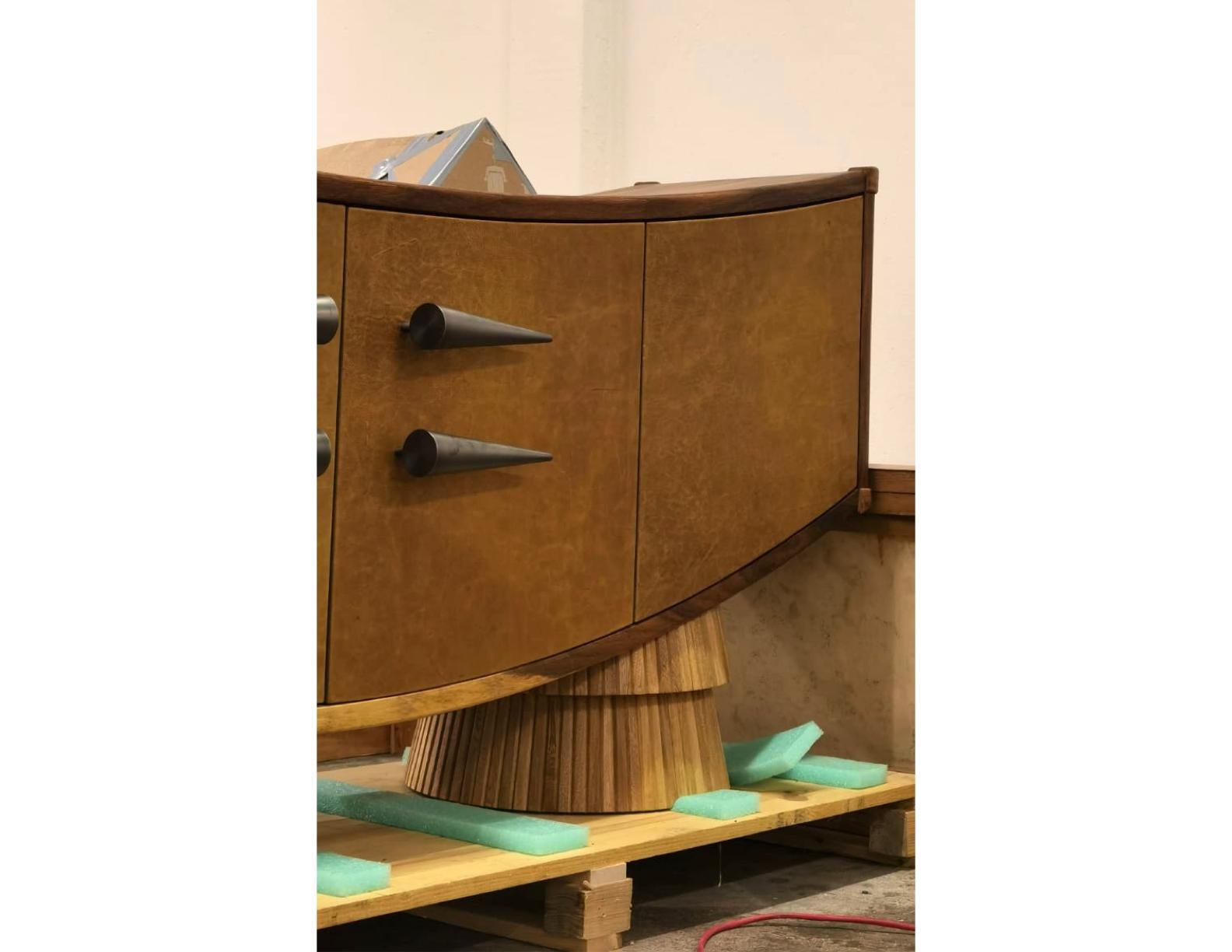 Eliseo - Large Avant-garde Mexican Hardwood and Leather, Anthropomorphic Buffet For Sale 2
