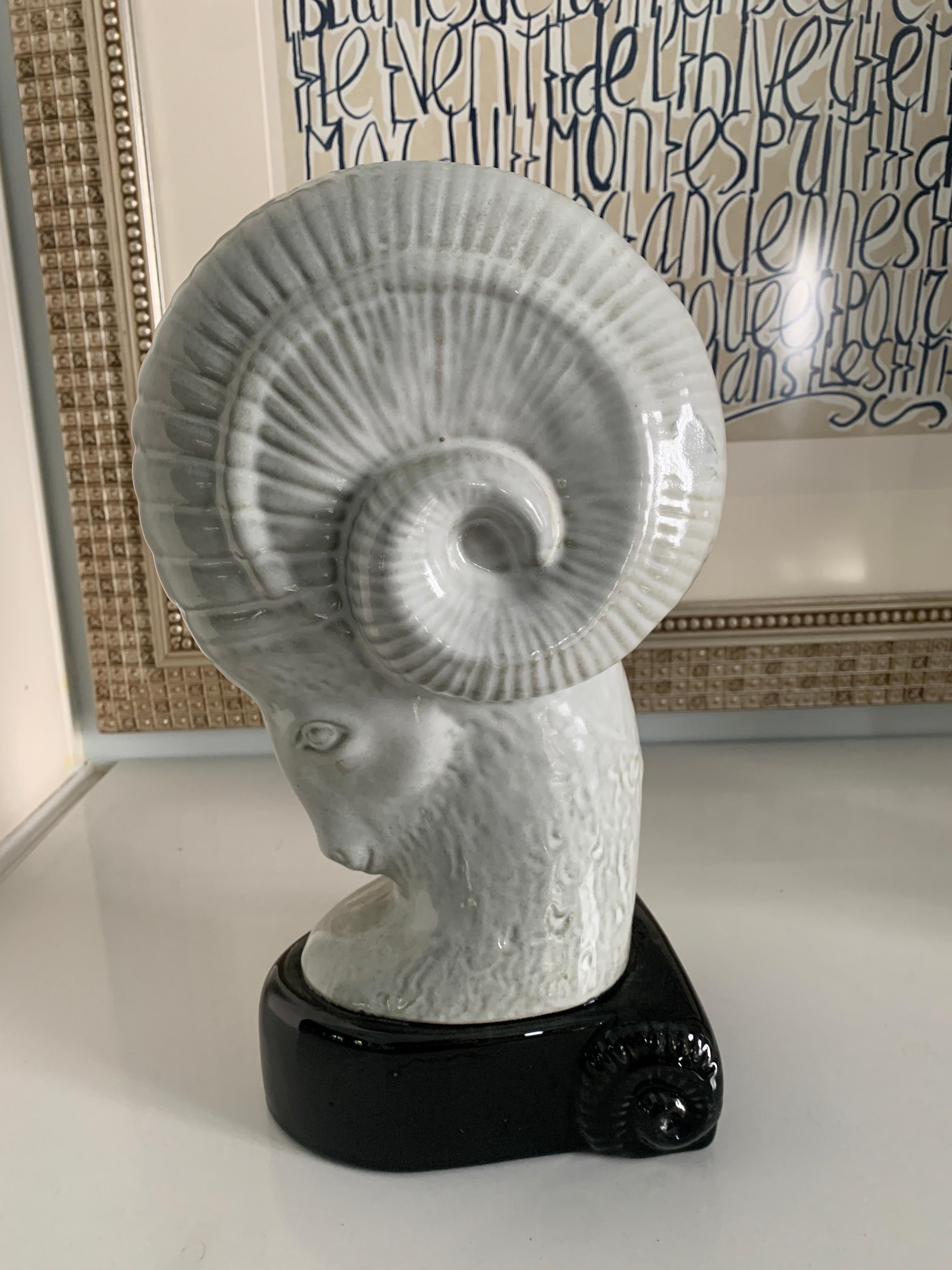 Rams Head Ceramic Sculpture Bookend In Good Condition For Sale In Los Angeles, CA