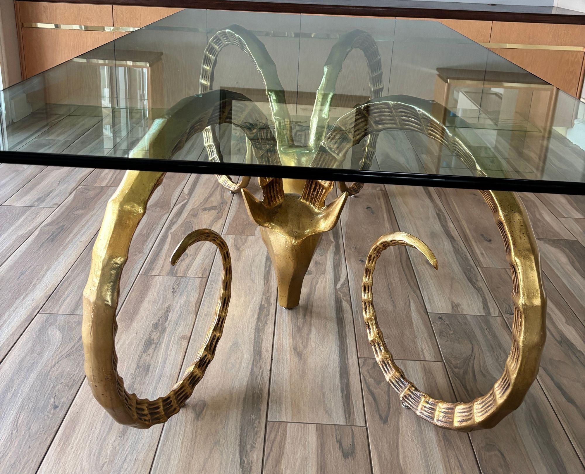 Table de salle à manger en ibex à tête de bélier Hollywood Regency Glam 1970 en vente 9