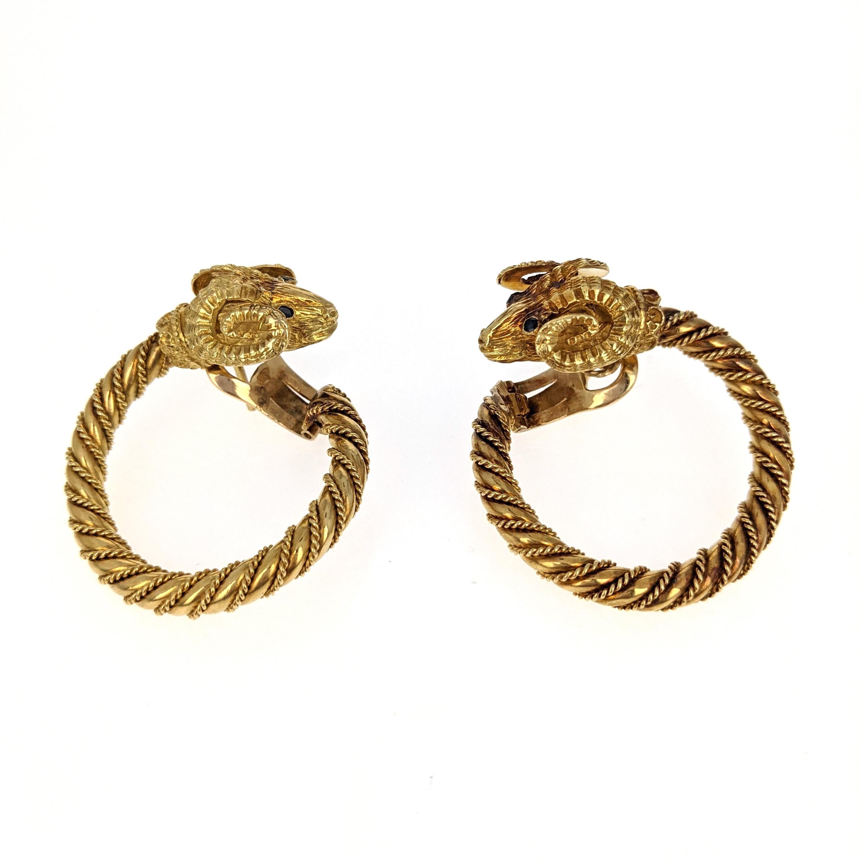 Ram's Head Yellow Gold Hoop Earrings In Good Condition In New York, NY