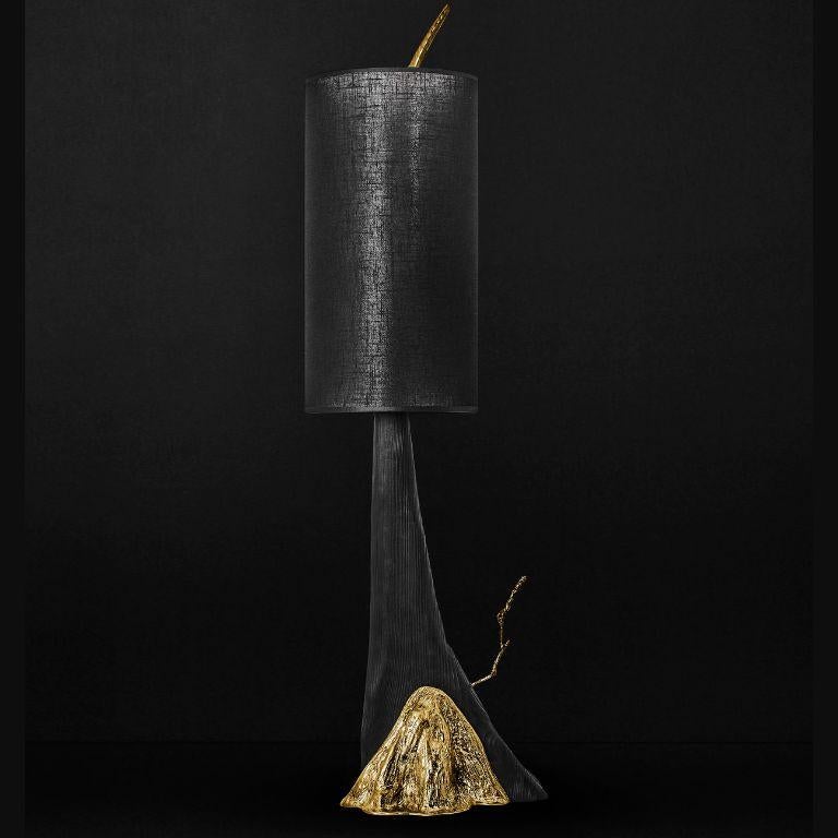 Ramum - Lámpara de mesa de latón y madera con diseño orgánico Portugués en venta