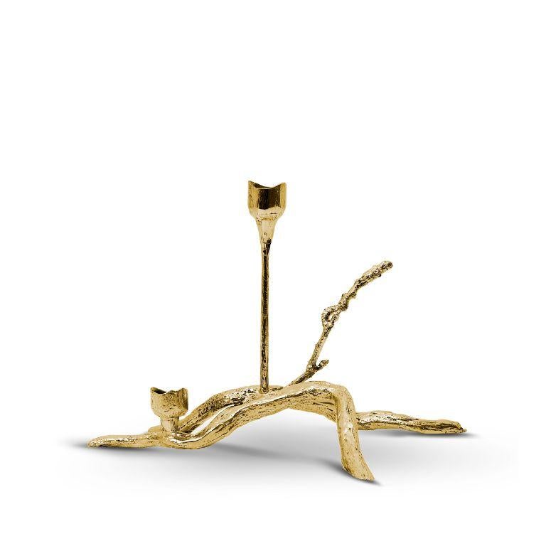 Ramum, a candlestick inspired by the graceful branches of trees, captures a natural and understated elegance. Crafted to elegantly cradle a candle, it seamlessly blends organic beauty with functionality.
