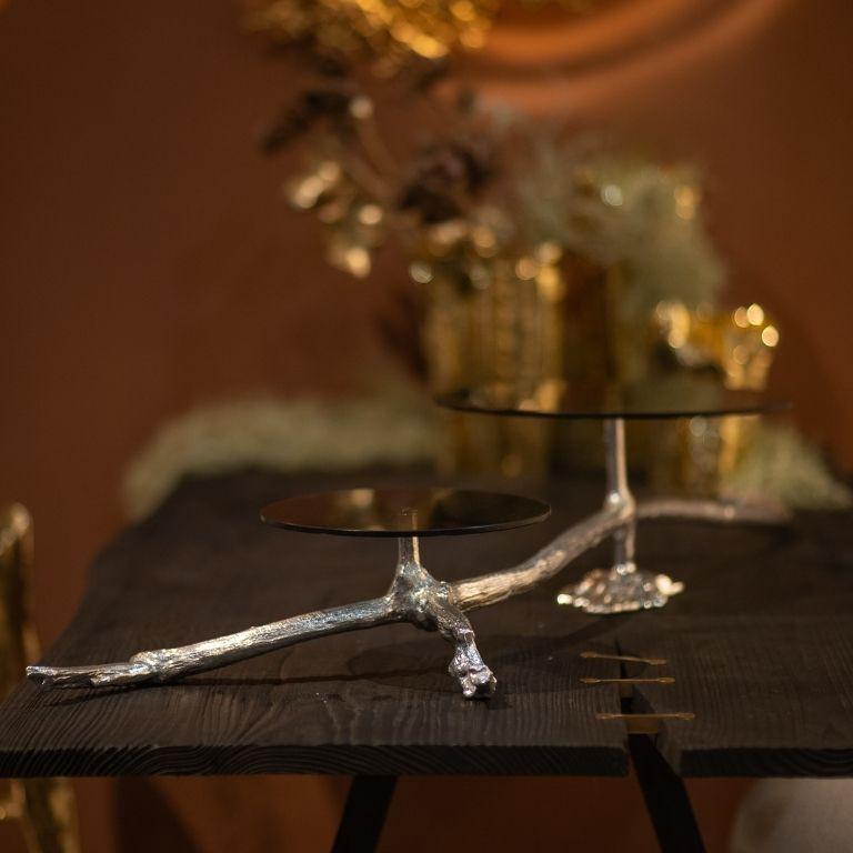 Ramum II - Présentoir à gâteaux en métal poli avec design sculptural organique Neuf - En vente à Porto, PT