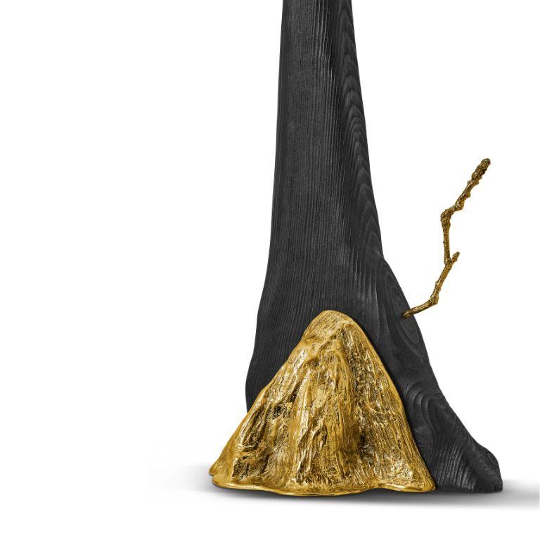 Organique Lampe de table Ramum au design naturel en laiton et bois en vente
