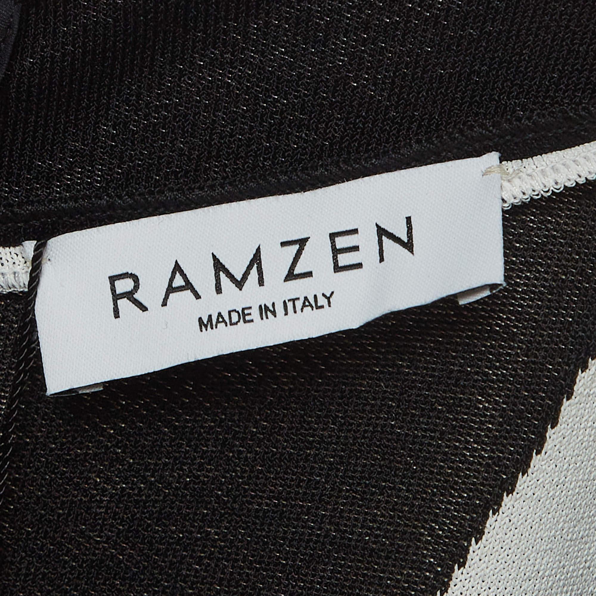 Ramzen Black/White Striped Knit Maxi Dress S In Excellent Condition For Sale In Dubai, Al Qouz 2