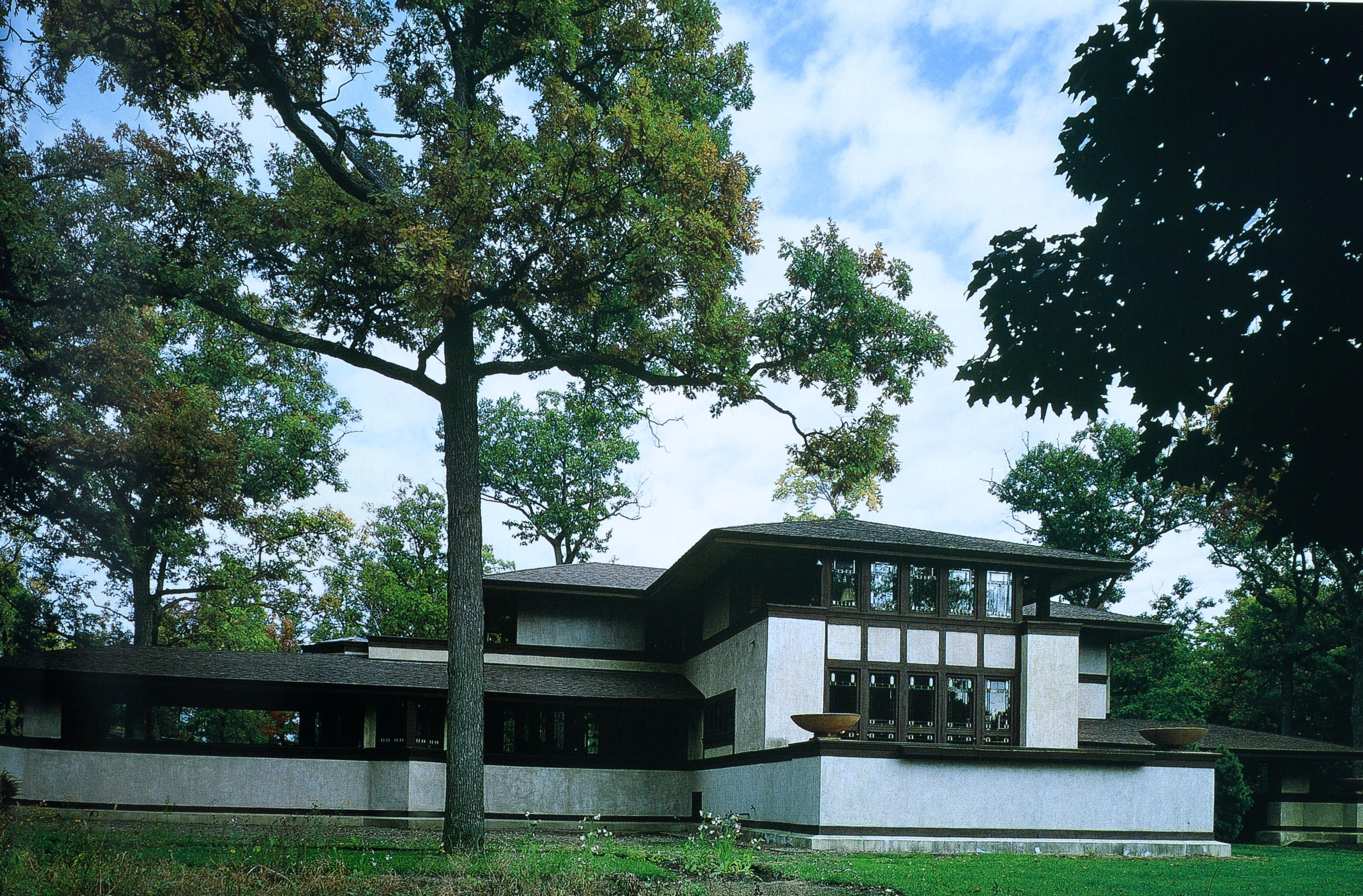 Stile Ranch House di Katherine Ann Samon e Edmund Barr Fotografo. Prima edizione dichiarata con copertina rigida e giacca in polvere. Editore: Clarkson Potter, 2003. Se sei cresciuto nell'America del dopoguerra, è probabile che tu abbia vissuto in
