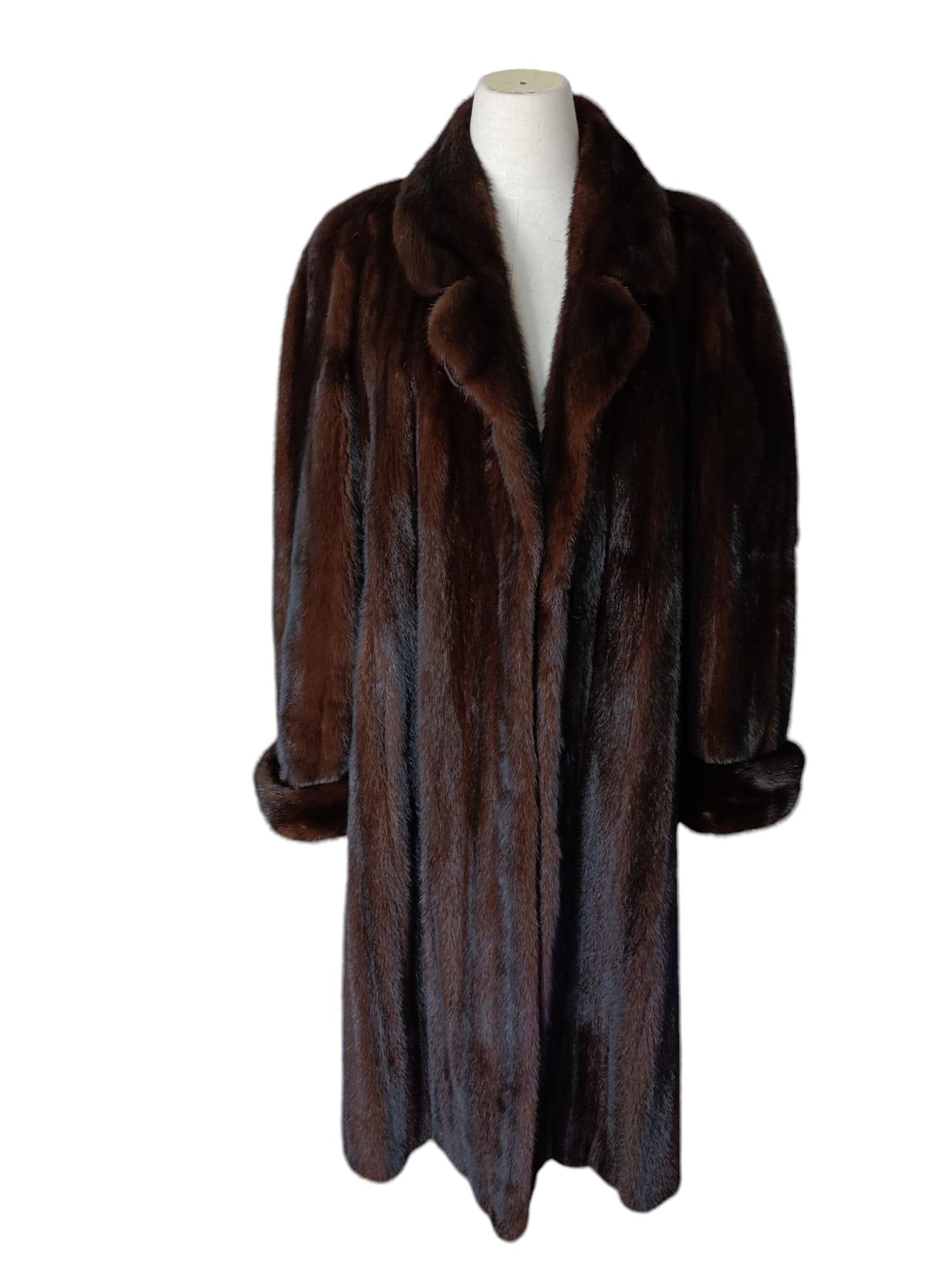 Brand new Ranch Mink Fur Full Length Coat (Size 14 - L) For Sale 12
