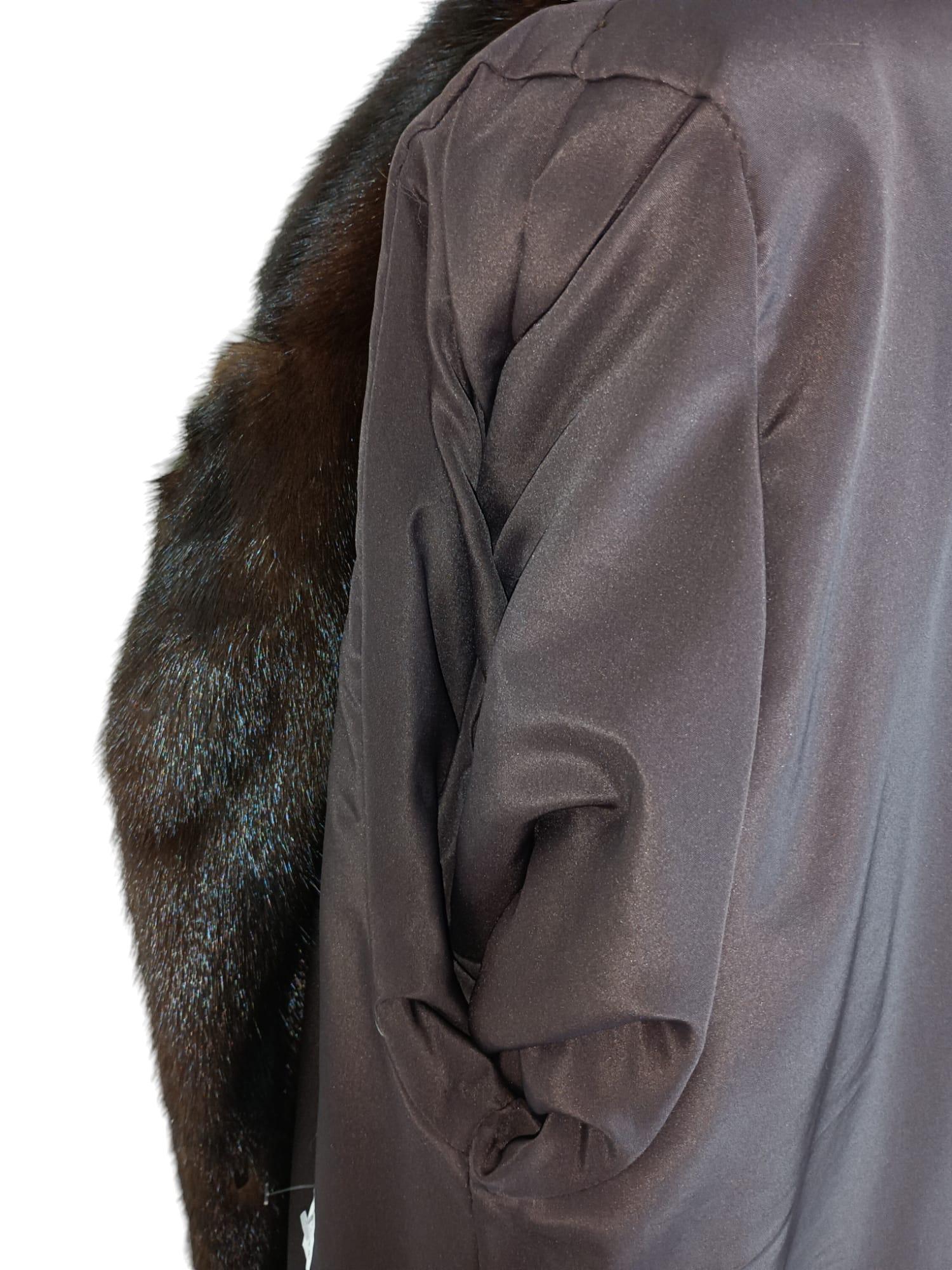 Brand new Ranch Mink Fur Full Length Coat (Size 14 - L) For Sale 15