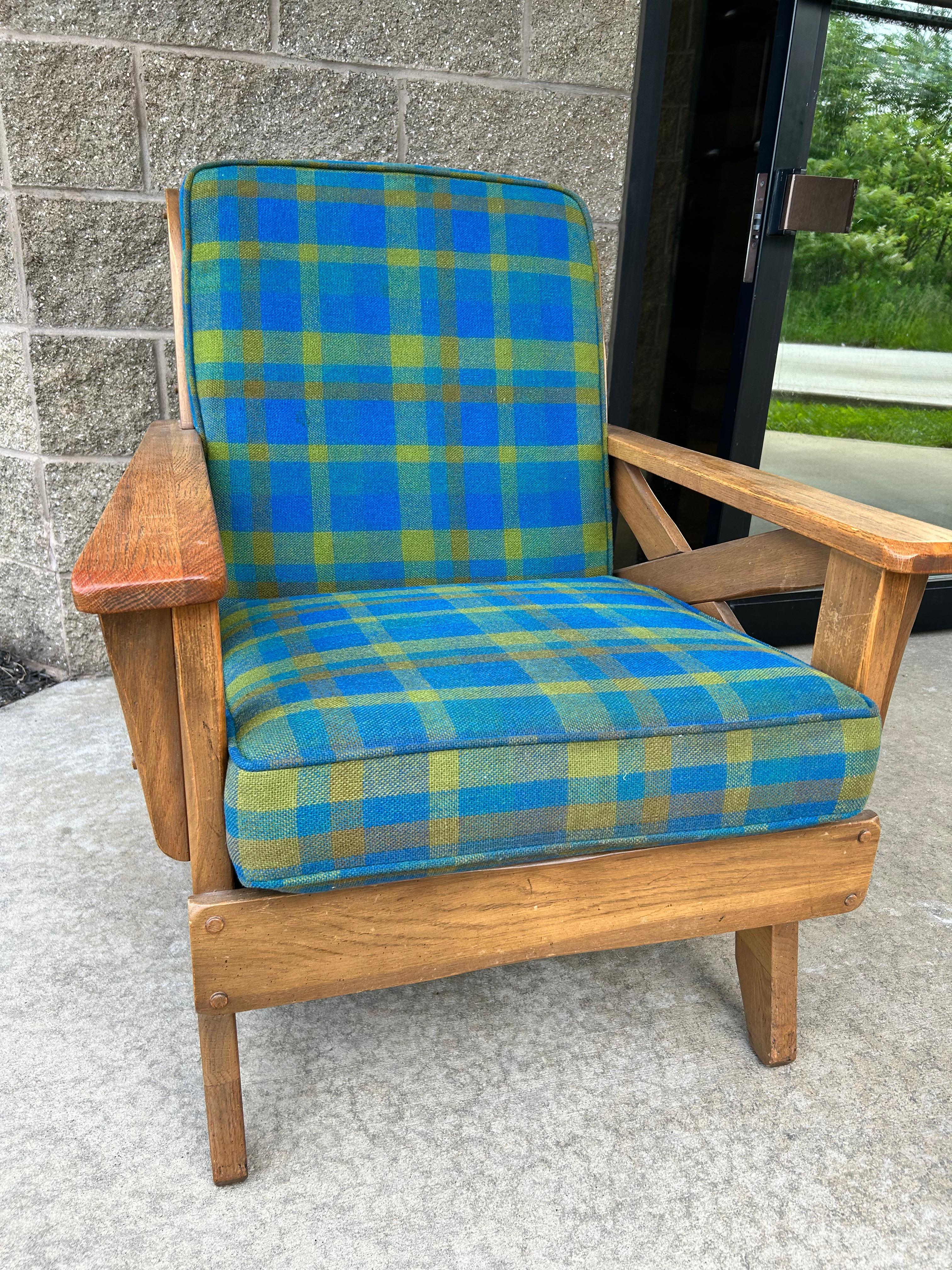 Mid-Century Modern Ranch Oak Rocking Chair-Blue and Green Plaid For Sale