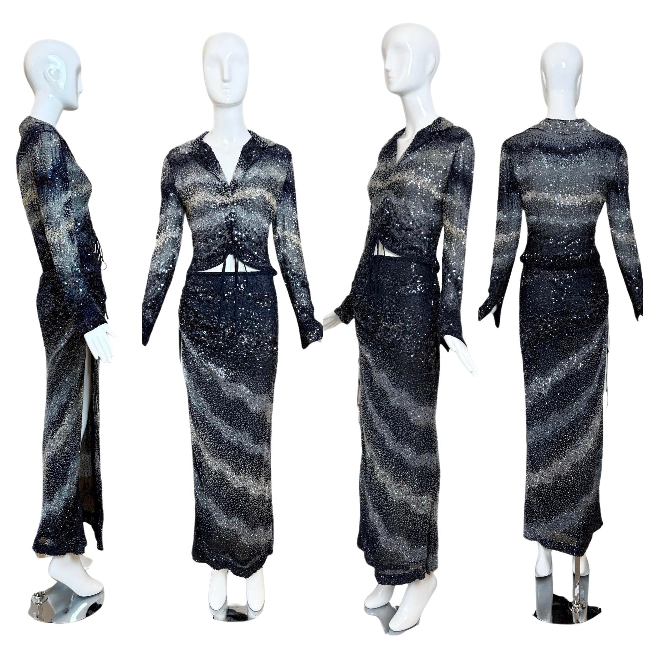 What is the difference between a formal suit and a tuxedo?