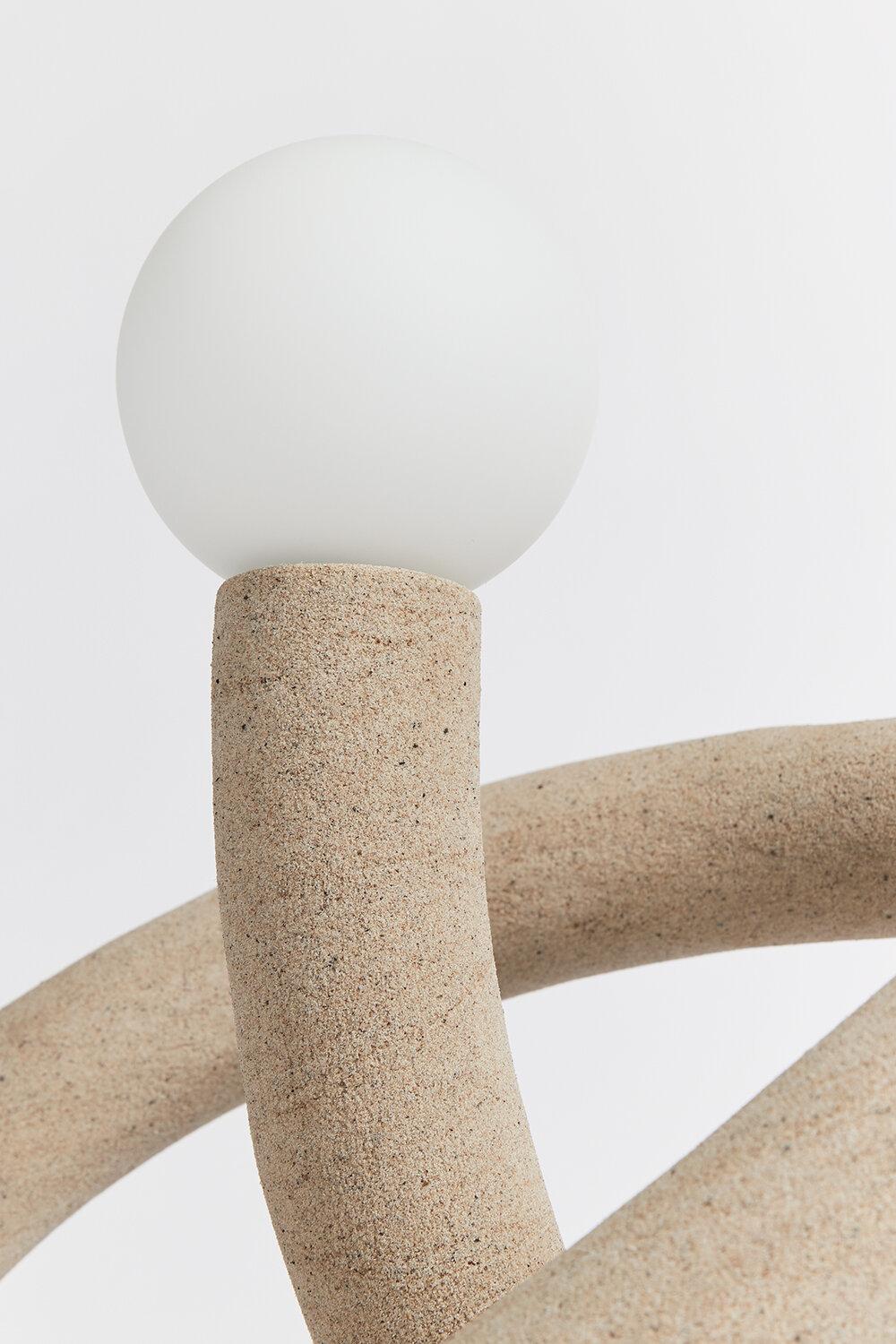Lampe de bureau en sable et nylon, édition Modernity, limitée par The Wire Extensions en vente 2