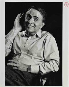 Carl Sagan – Vintage-Fotografie von Randy O'Rundke – 1980er Jahre