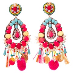 Ranjana Khan, orecchini a clip con perline di cristallo arancione neon e multi pendenti