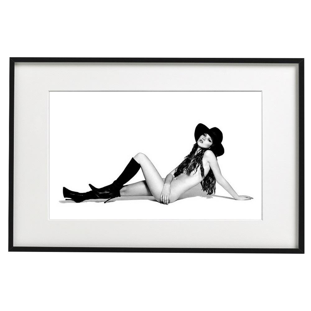Reclining Kate (Kate Moss) - Supermodel Kate Moss Nude Photography with Hat - Gray Black and White Photograph by Rankin