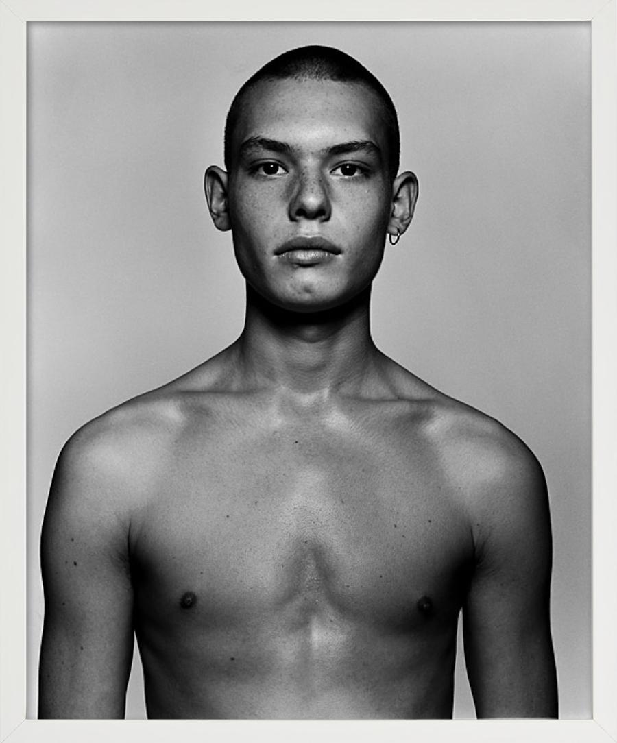 Sebastian, Breeding - Nude Black and White Portrait, Fine Art Photography, 2000 - Gris Black and White Photograph par Rankin