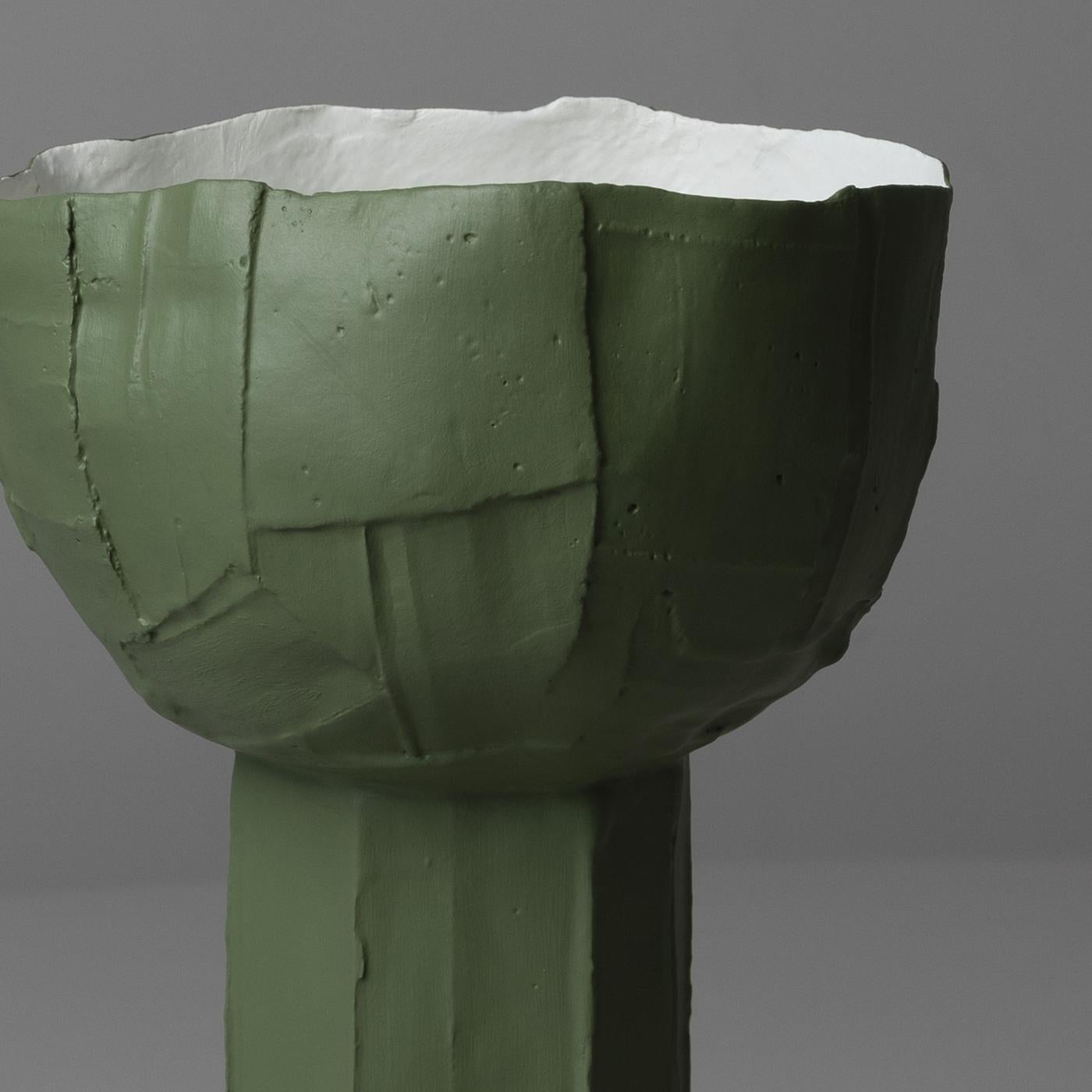 XXI secolo e contemporaneo Vaso decorativo Ranuncolo Corteccia D1/Muschio in vendita