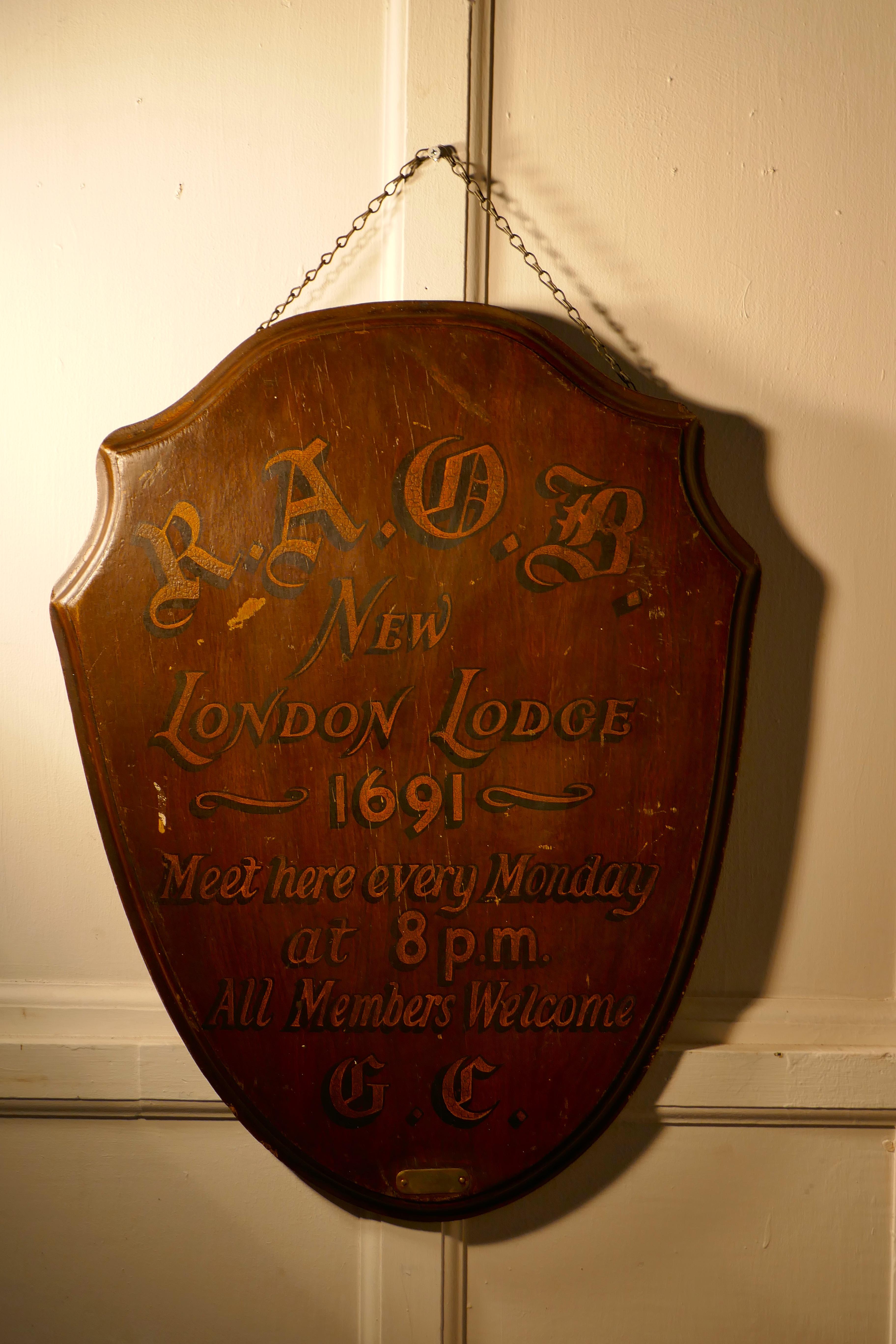 R.A.O.B buffaloes, New London lodge 1691, oak wall plaque / shield

Royal Antediluvian order of buffaloes, this large wooden wall plaque was painted for the New London lodge no 1691

The plaque is sold oak and has gold and black shadowed writing