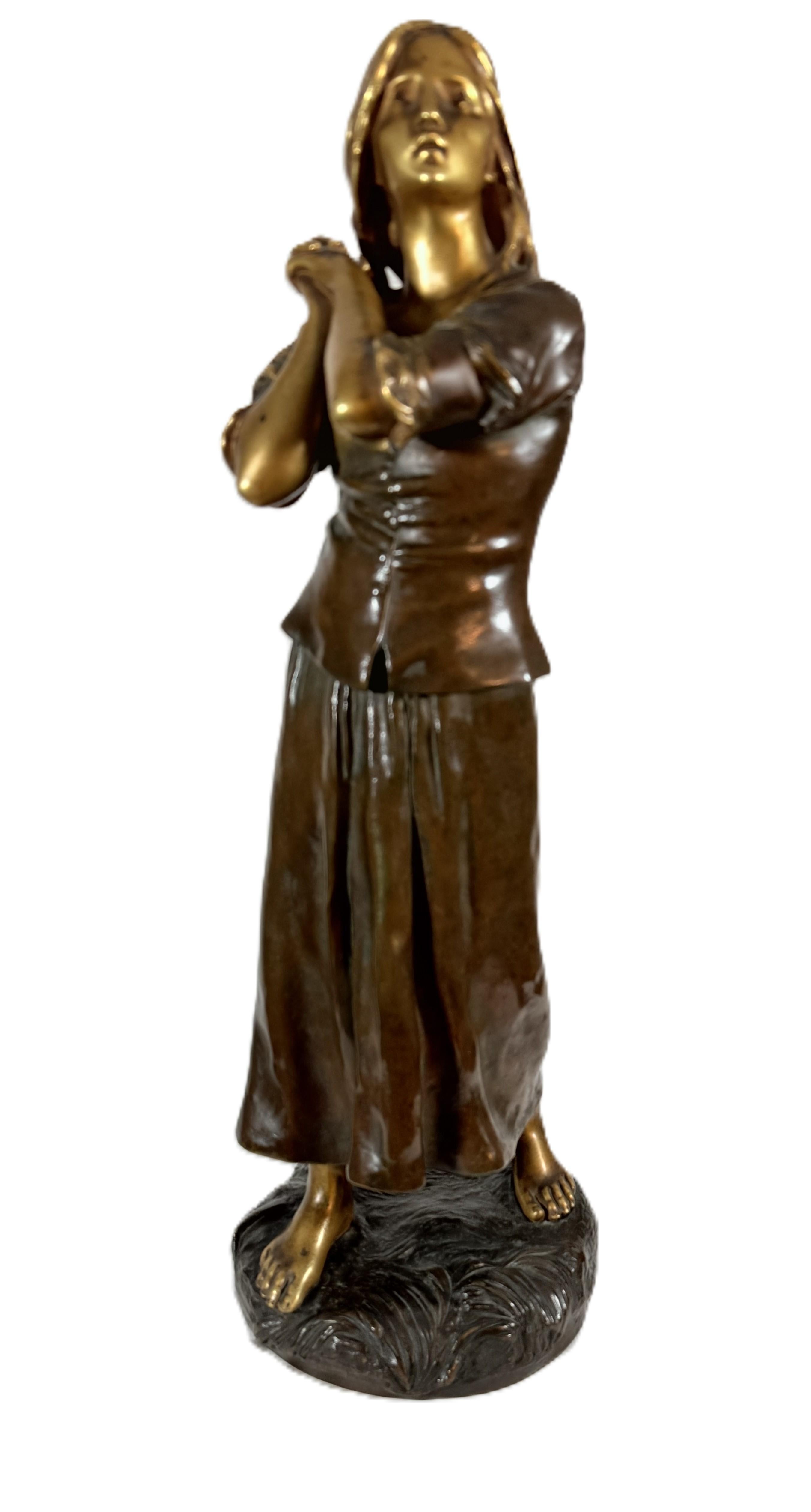 Raoul Fançois Larche Patinierte Bronzefigur einer Frau im Angebot 1