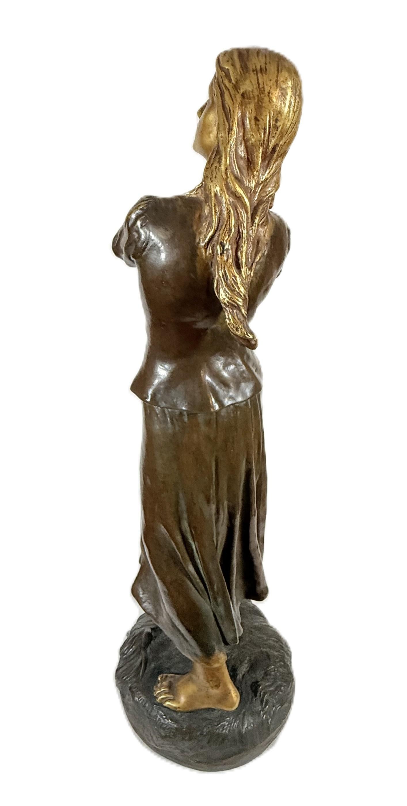 Raoul Fançois Larche Patinierte Bronzefigur einer Frau im Angebot 5