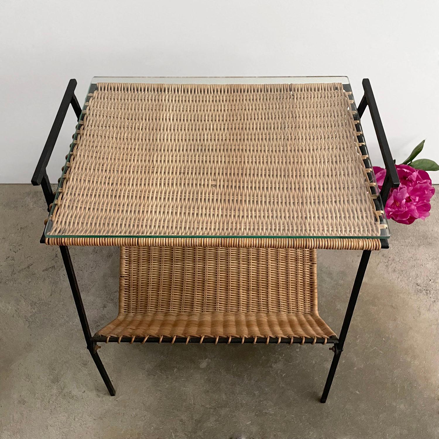 Raoul Guys French Wicker & Iron Magazine Side Table  For Sale 12