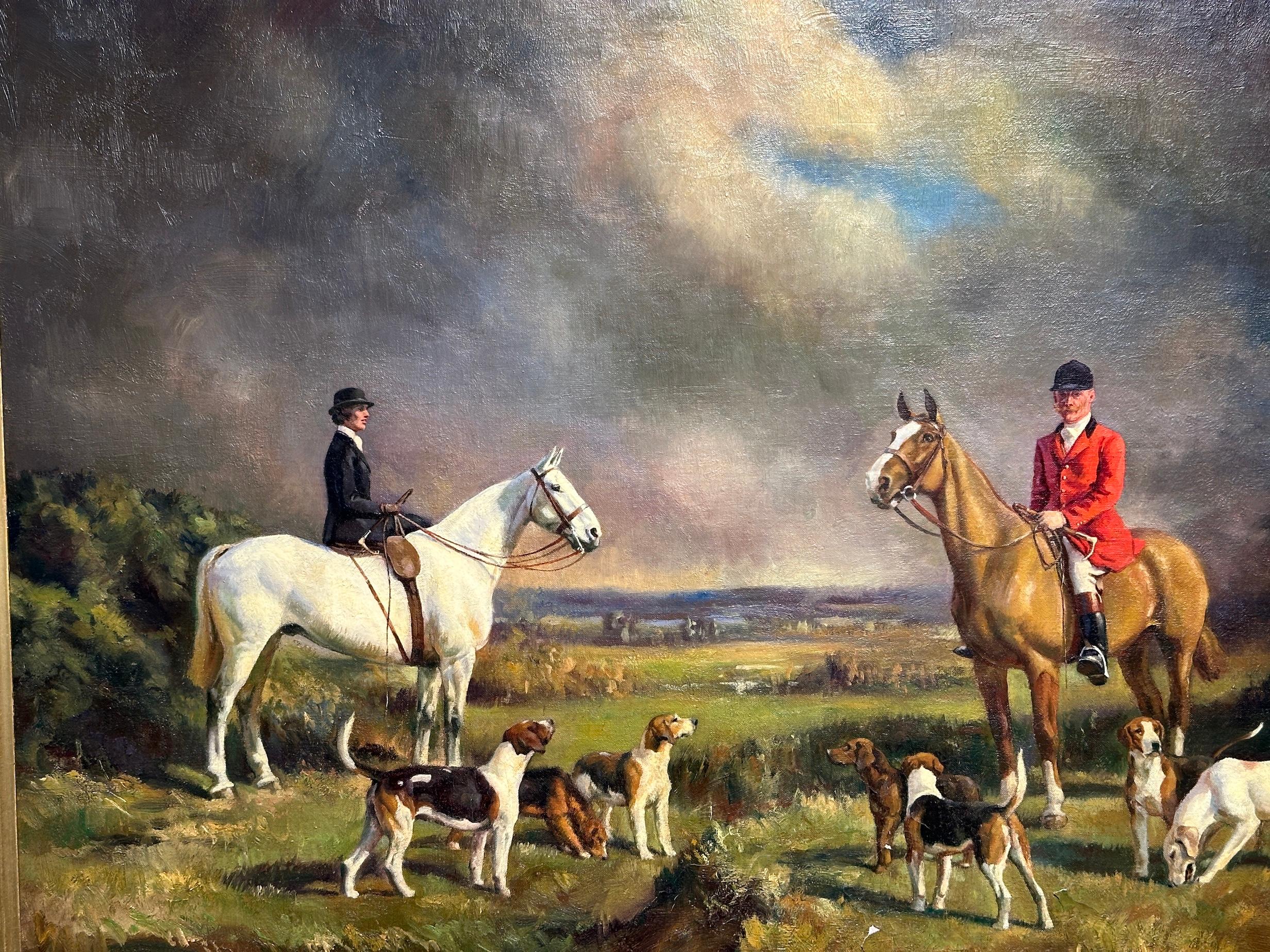 Englische Fuchsjagd mit Reitern und Hunden in einer weitläufigen Landschaft im Angebot 7