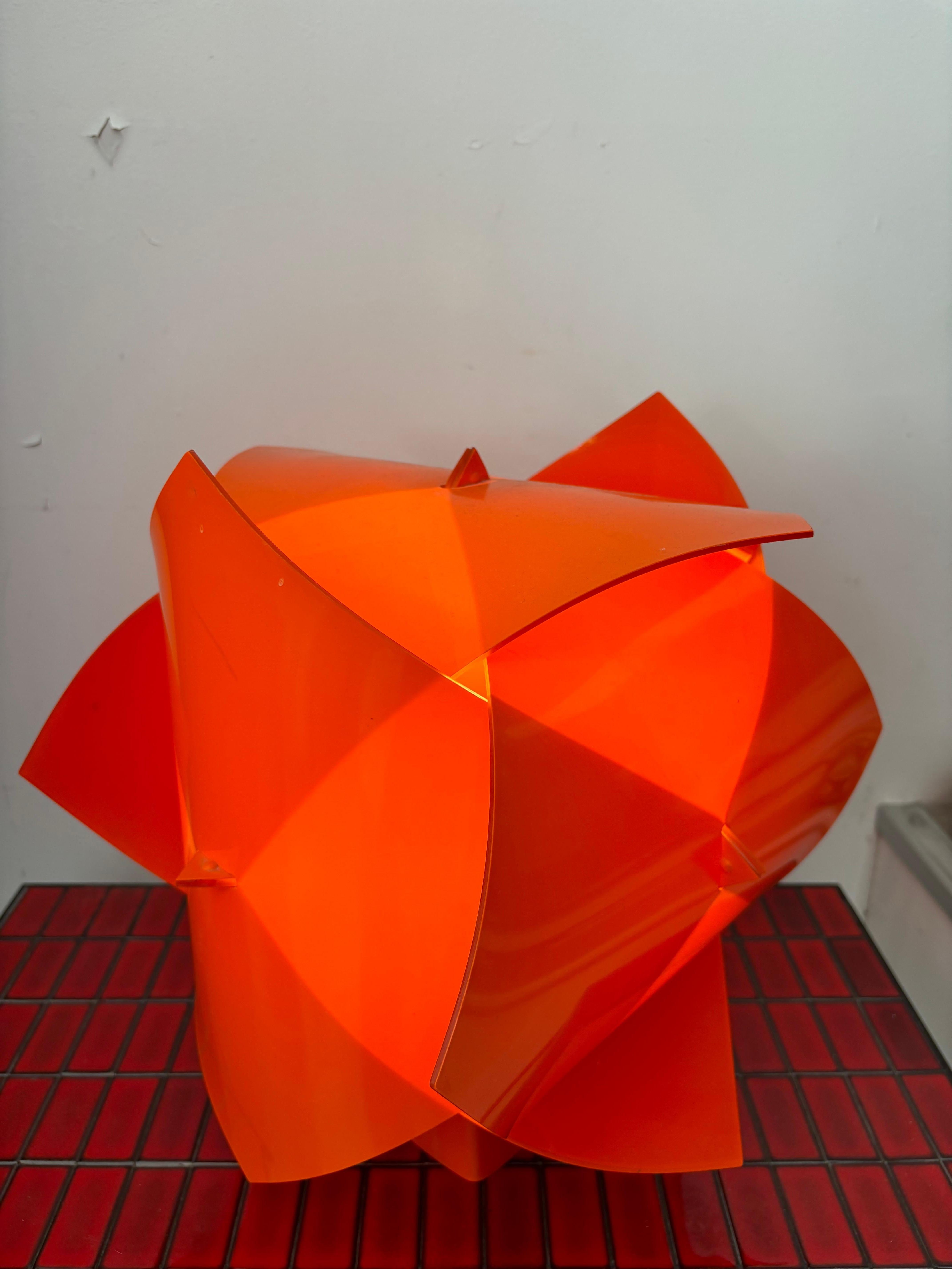 Plastic Raoul Raba lamp table For Sale