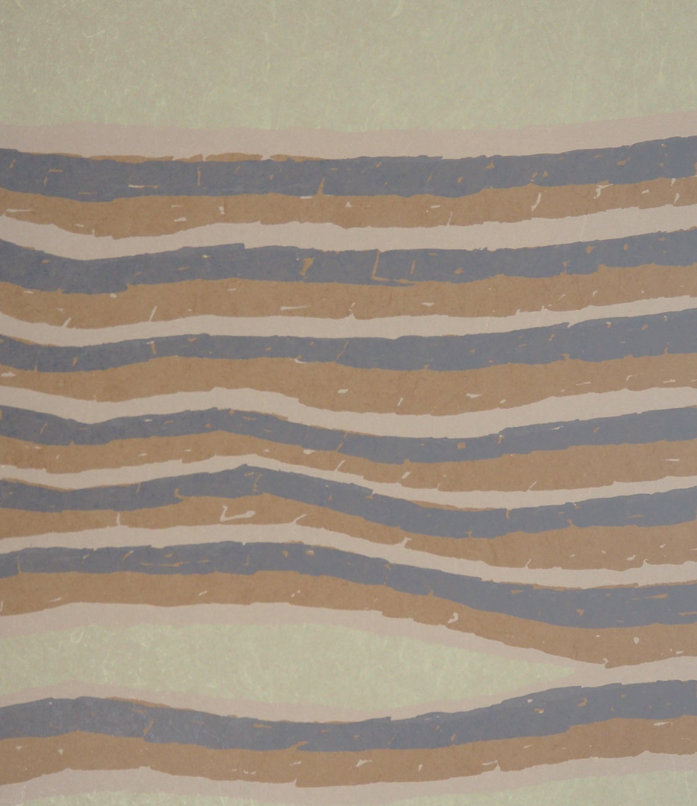 Dessous de sable surréaliste - Lithographie originale signée à la main - Gris Landscape Print par Raoul Ubac