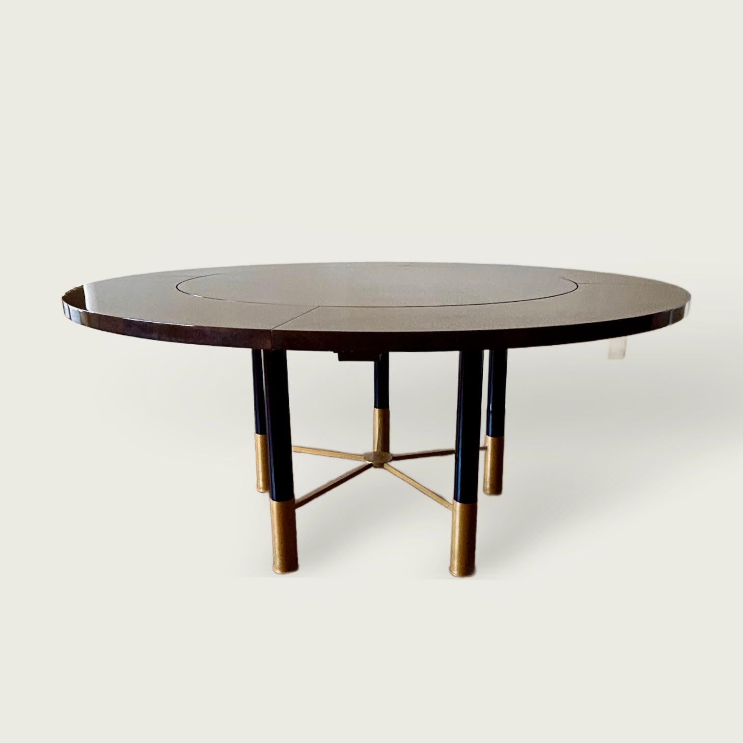 French Raphaël Decorateur (1912 - 2000) Lacquer Dining Table