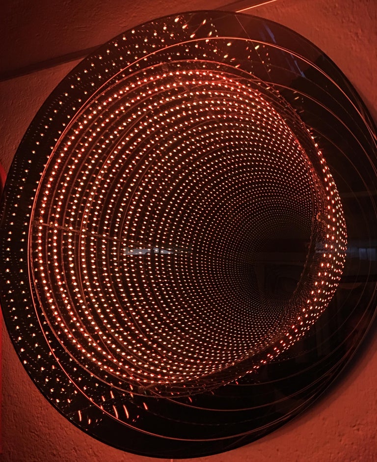 Raphael Fenice Infinity Mirror For Sale at 1stdibs