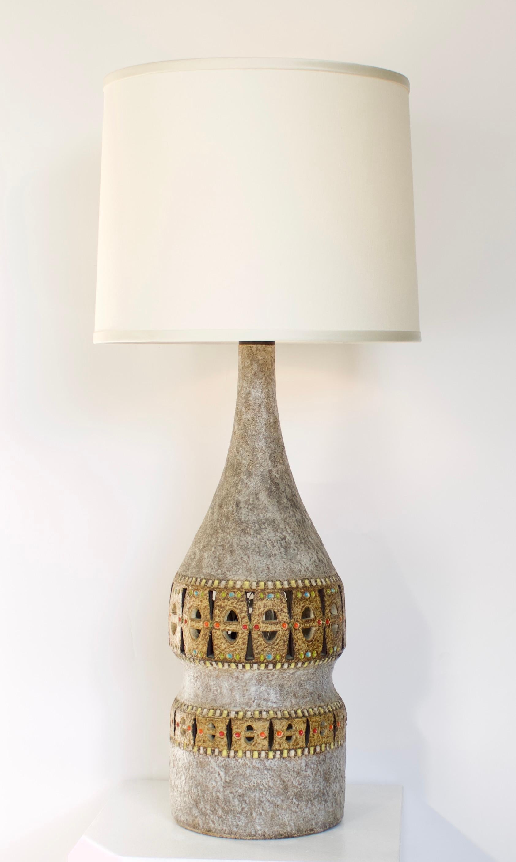 Raphael Giarrusso Peirced French Ceramic Table Lamp Accolay, circa 1967 For Sale 1
