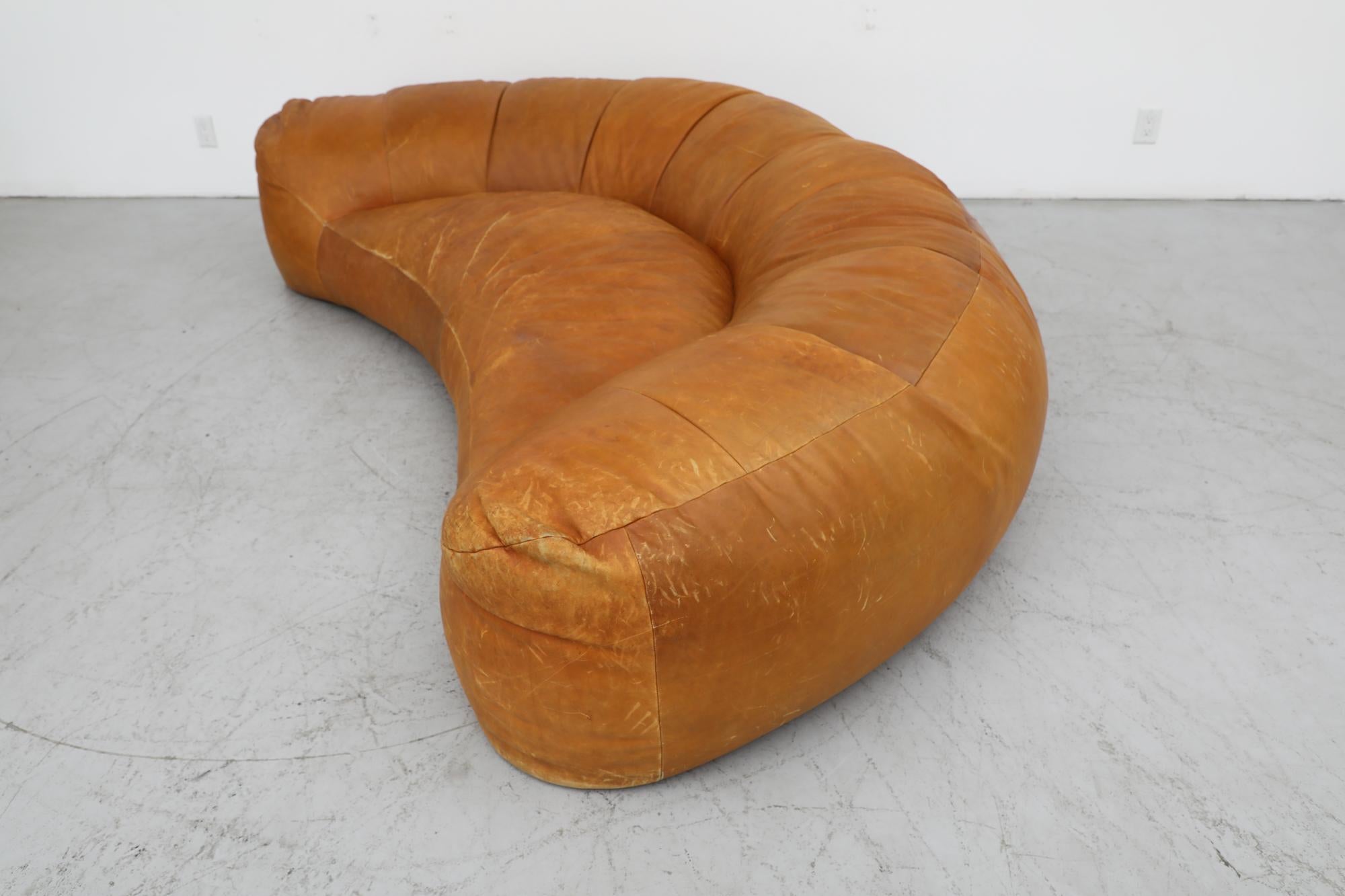 Raphael Raffel Cognac Leather Croissant Sofa for Honore Paris, 1970's 8