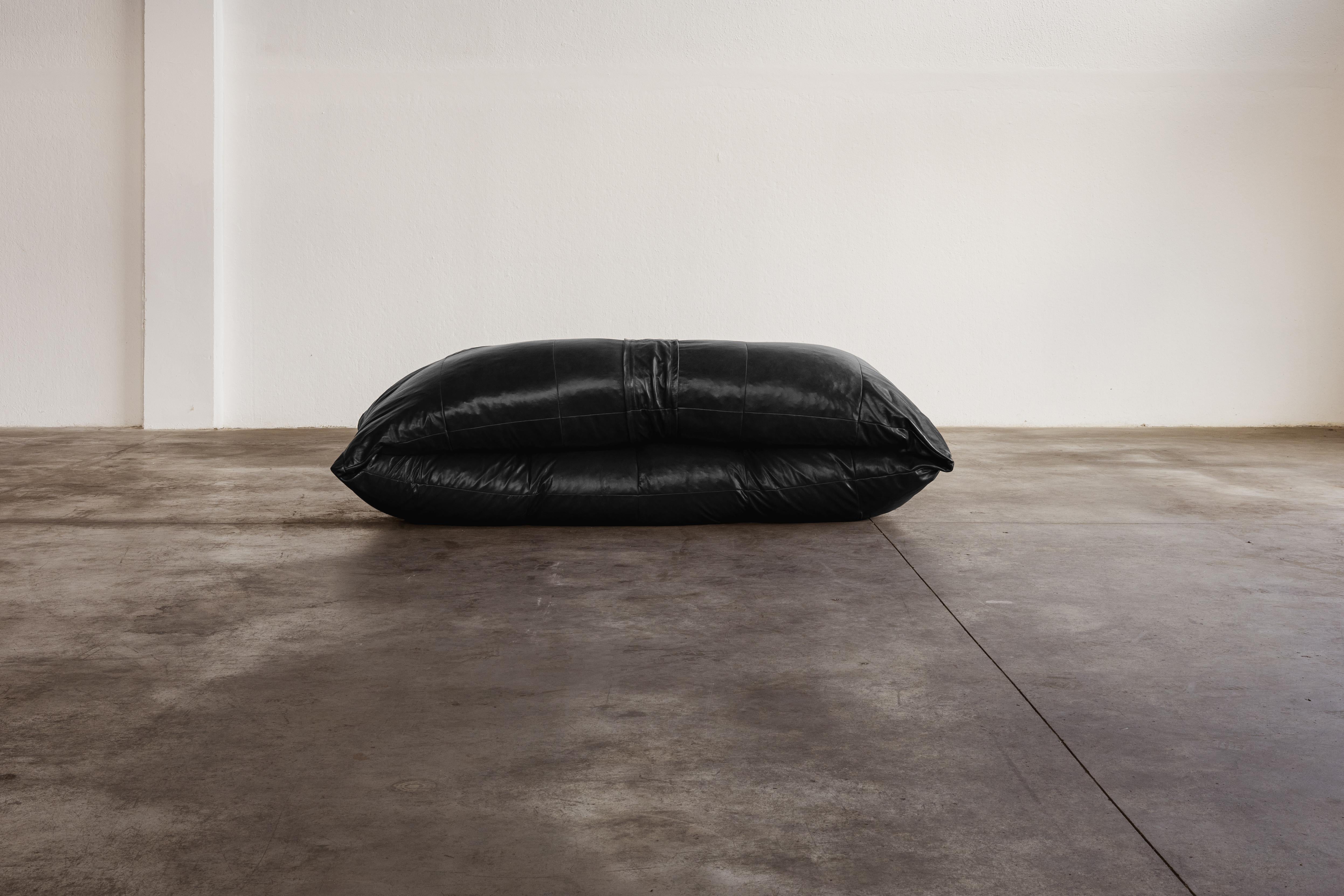 Canapé Croissant Raphael Raffel, 1970 en vente 4