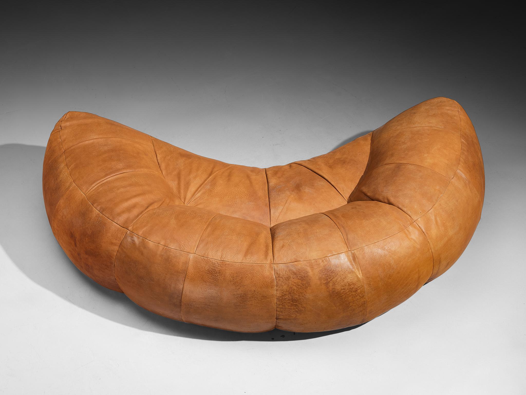 Raphael Raffel for Honore Paris Large Croissant Sofa in Leather In Good Condition For Sale In Waalwijk, NL