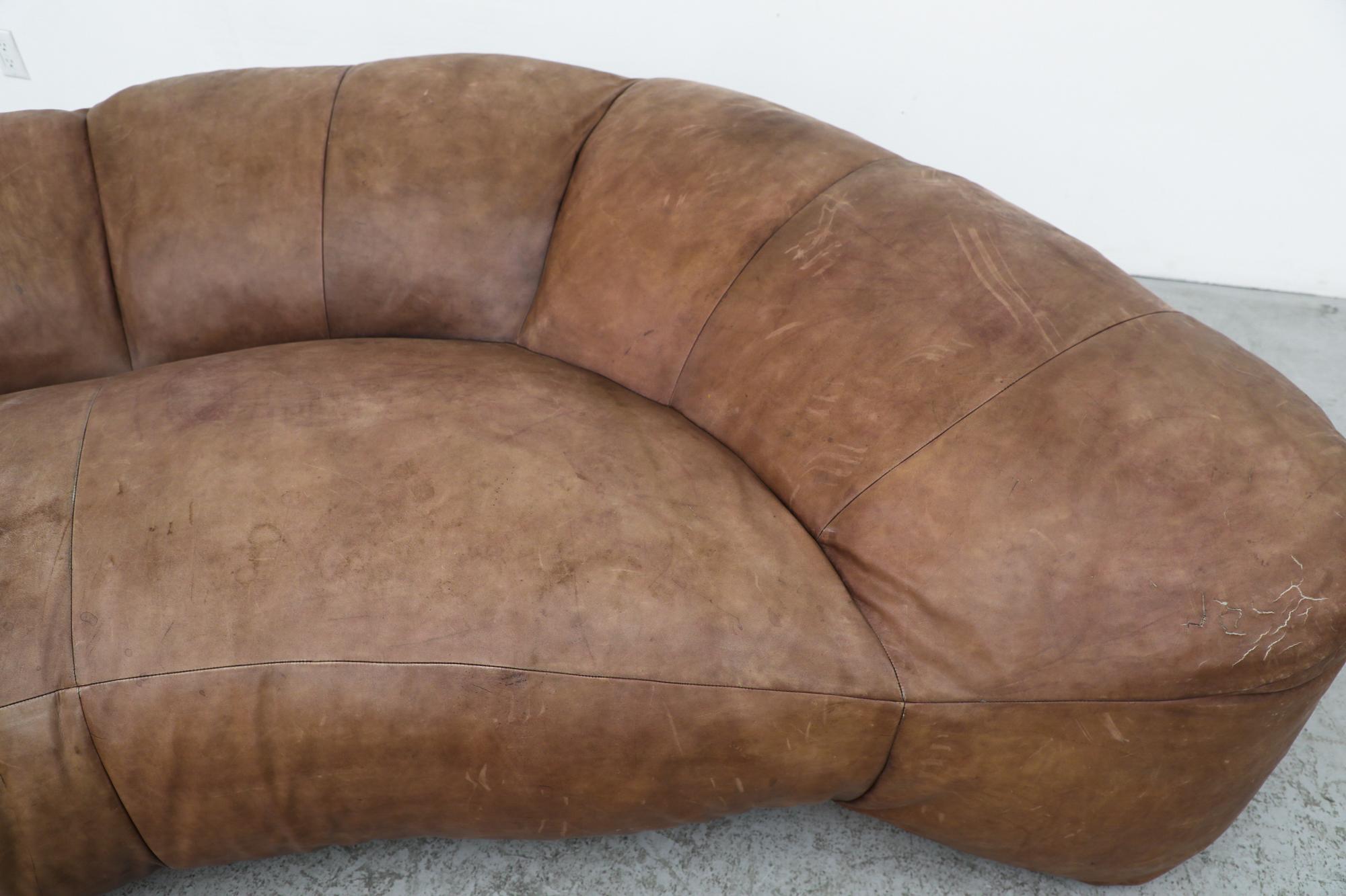 Raphael Raffel Brown Natural Leather Croissant Sofa for Honore Paris, 1970s For Sale 11