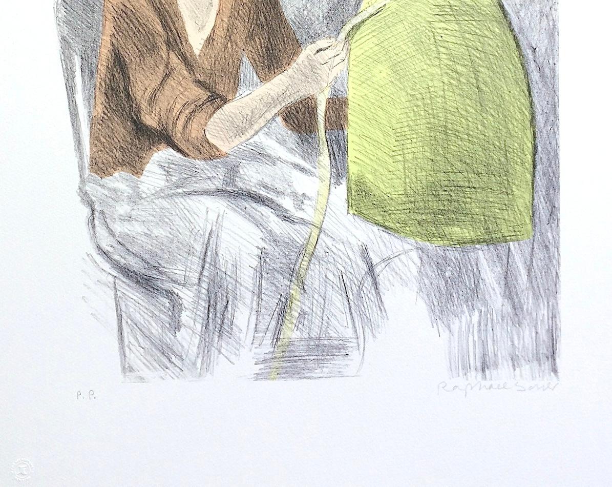 SEATED SEAMSTRESS est une lithographie originale dessinée à la main (non reproduite numériquement ou par photo) en édition limitée de l'artiste Raphael Soyer - Peintre russe/américain du réalisme social, 1899-1987. Imprimé en gris graphite, noir,