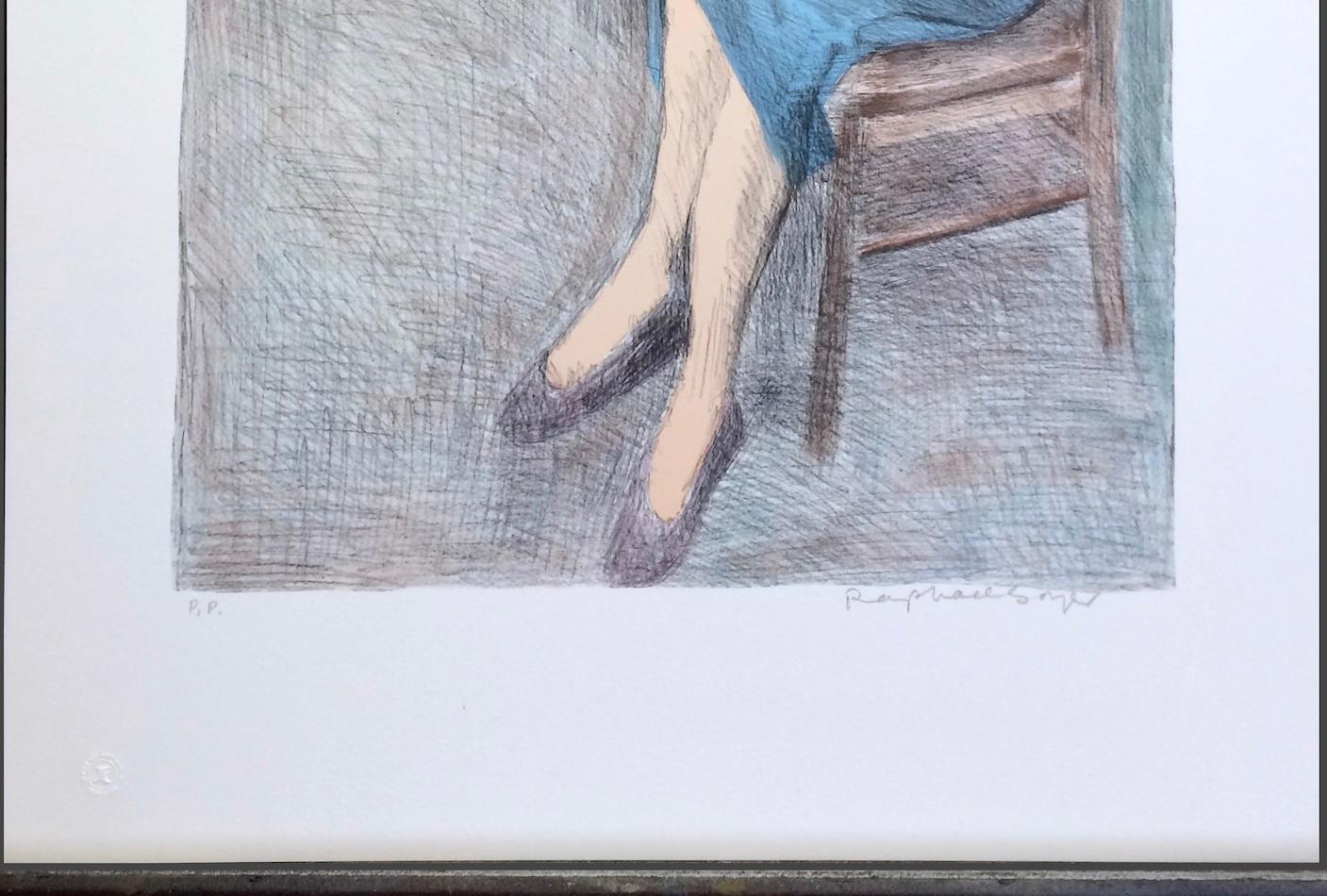 MUJER SENTADA CERCA DE UNA CAMA Litografía firmada, Retrato realista, Top ciruela Falda azul en venta 2