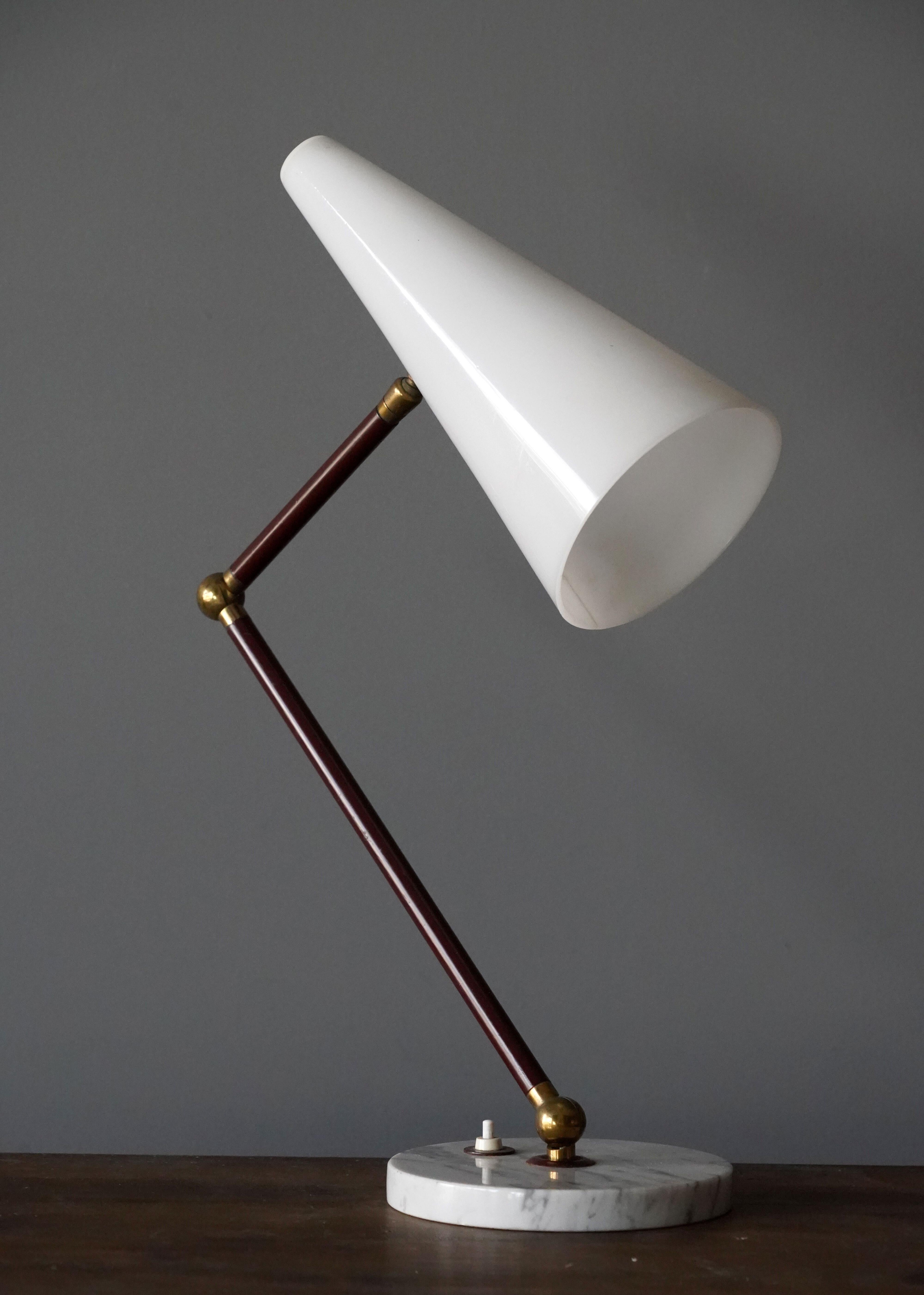 An adjustable desk light / table lamp. Produced by Raptek, Milano, Italy, 1950s.

In Carrara marble, brown-lacquered metal, acrylic and brass. Stamped.

Other designers of the period include Max Ingrand, Gino Sarfatti, Guiseppe Ostuni, Angelo