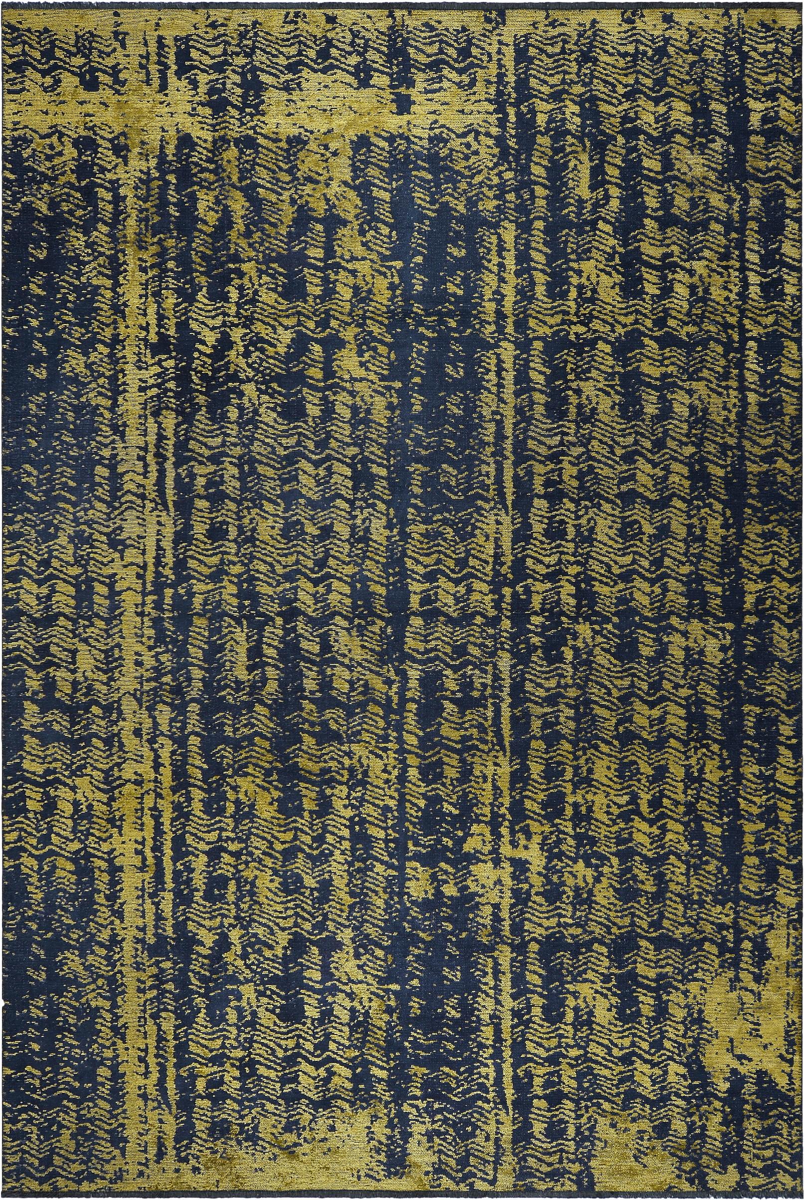 For Sale:  (Gold) Modern Abstract Luxury Area Rug
