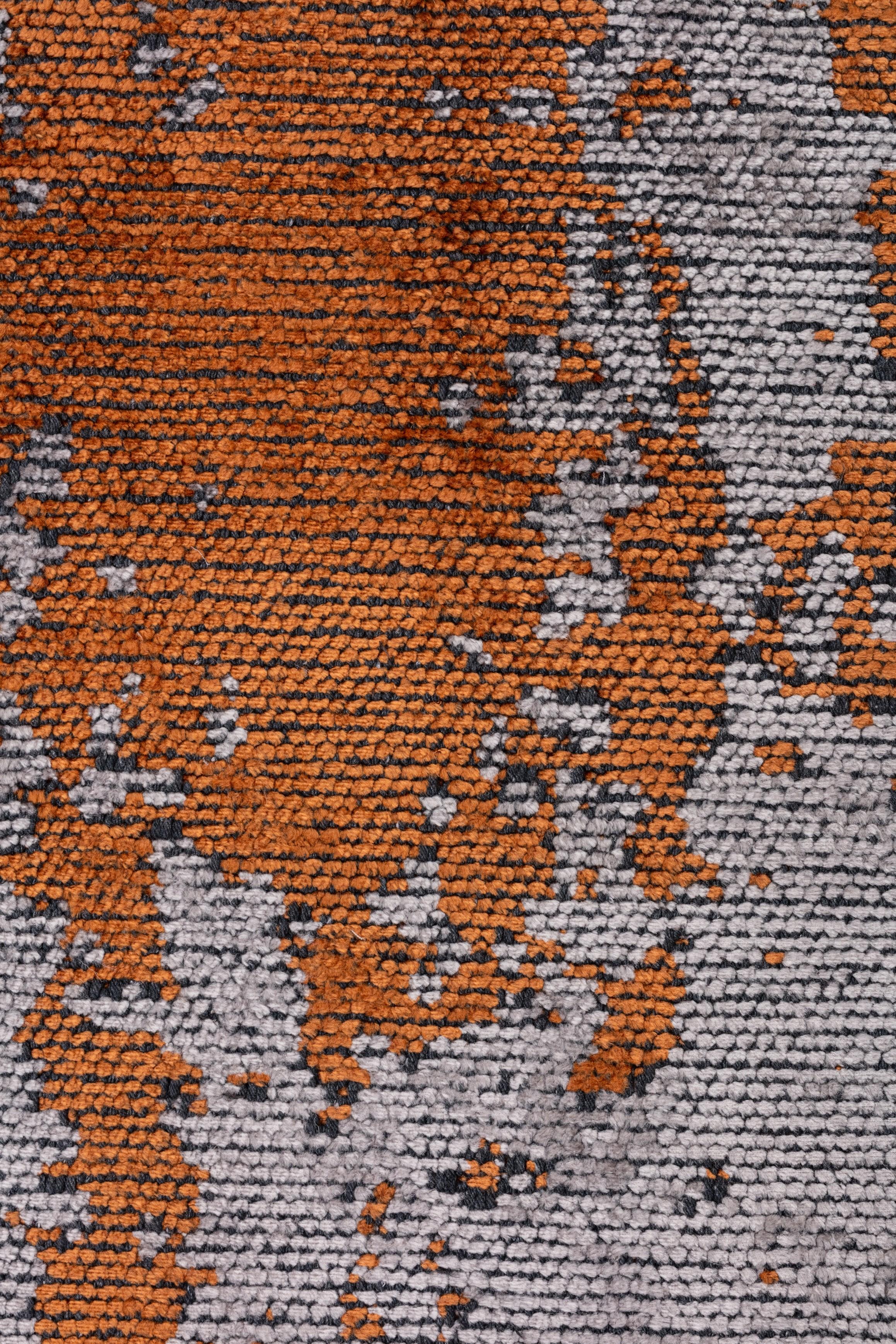 For Sale:  (Orange) Modern Abstract Luxury Area Rug 5