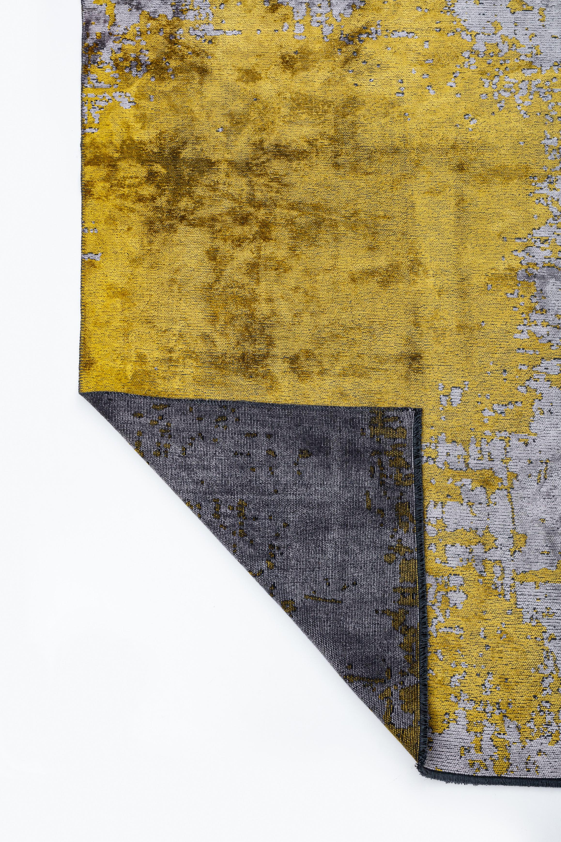 Im Angebot: Moderner abstrakter Luxus-Teppichboden,  (Gelb) 3