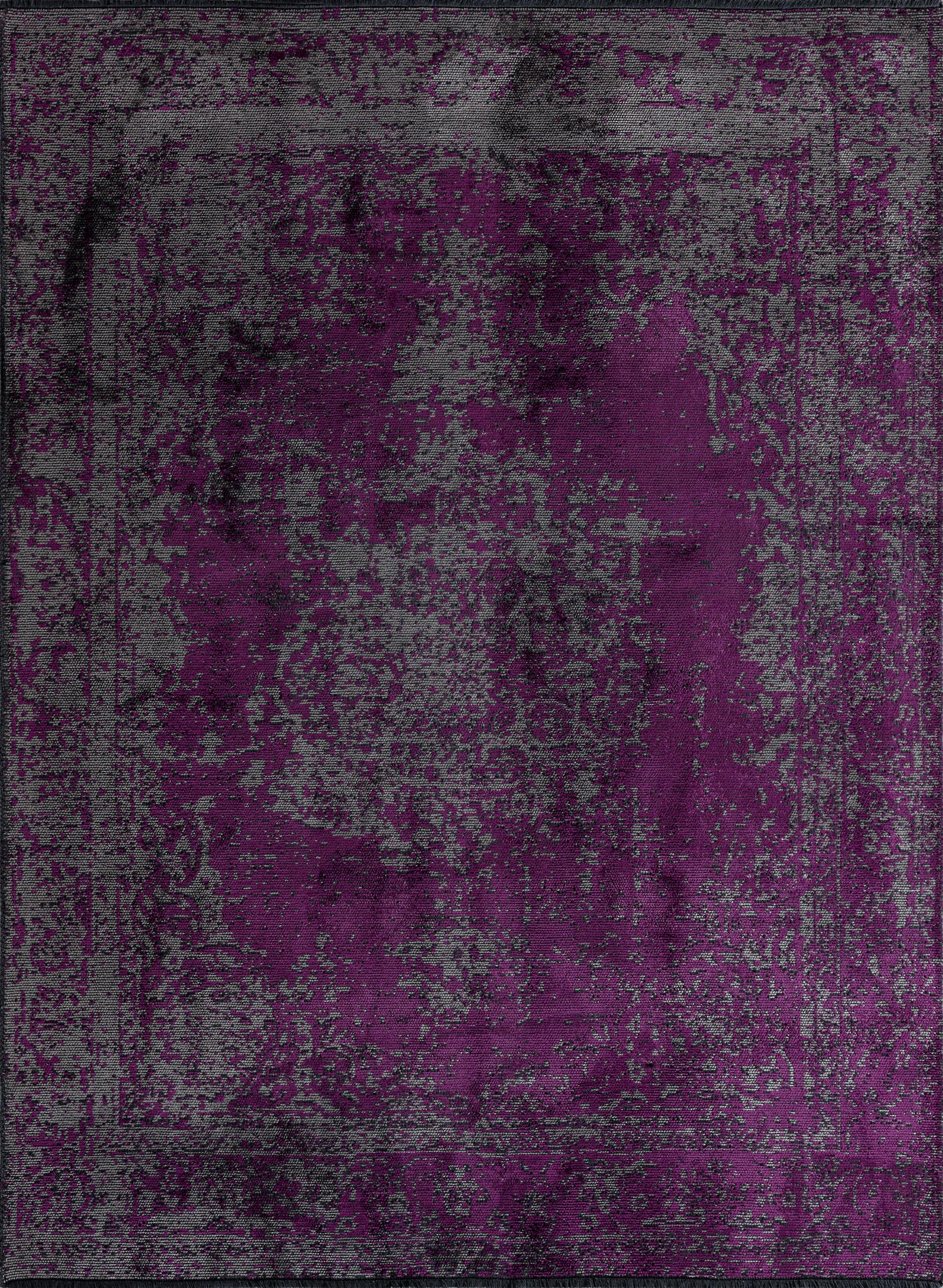 For Sale:  (Purple) Traditional Oriental Luxury Area Rug