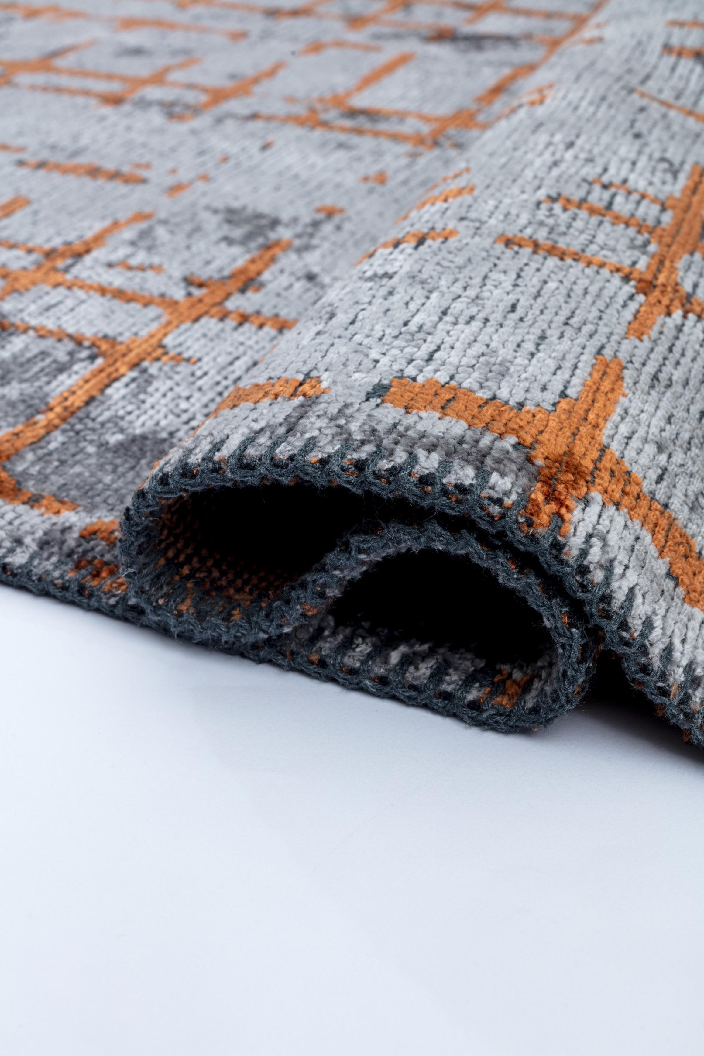 En vente :  (Orange) The Moderns Checkered Red Luxury Hand-Finished Area Rug (tapis à carreaux rouge de luxe) 2