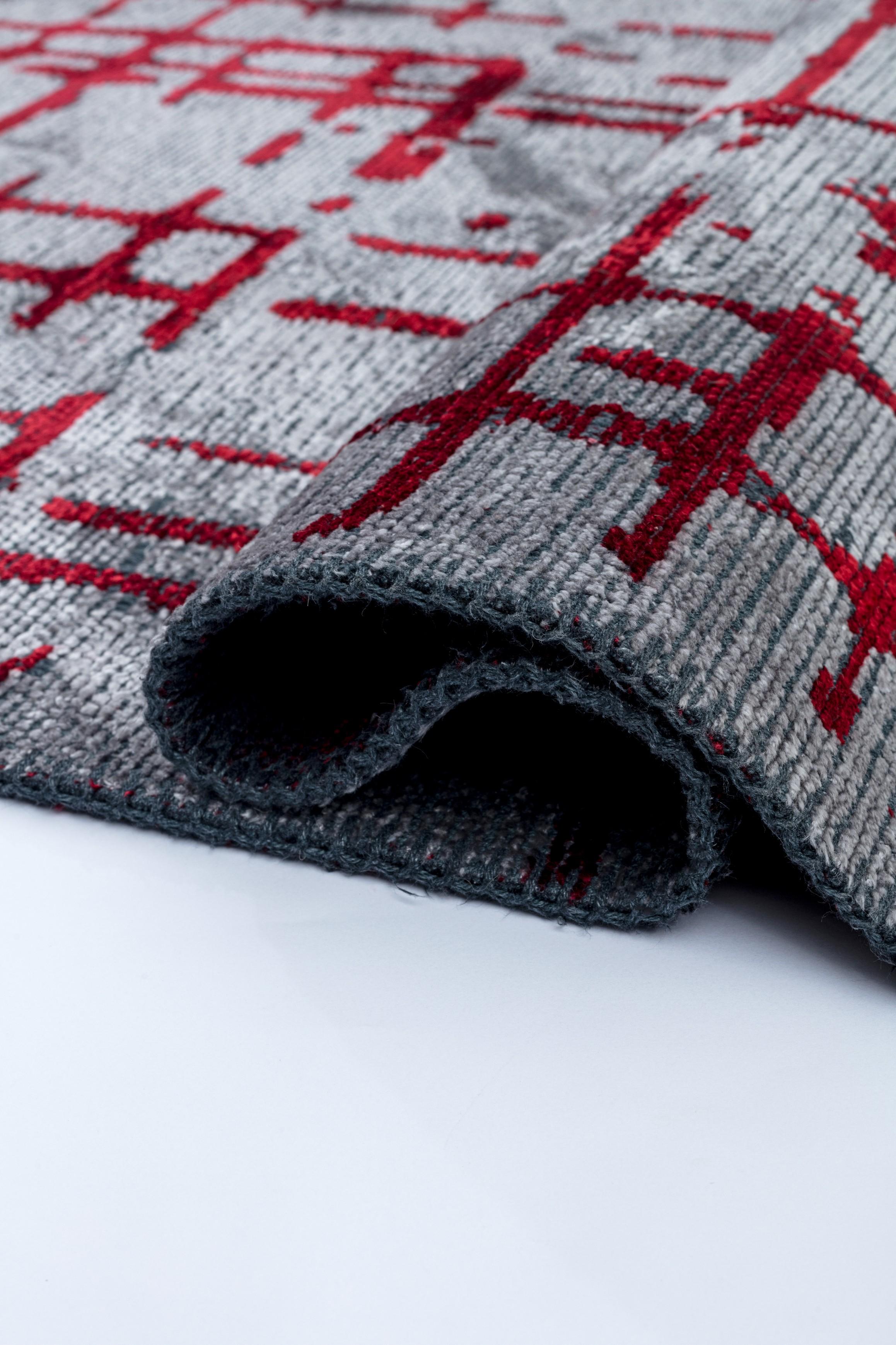 En vente :  (Gris) The Moderns Checkered Red Luxury Hand-Finished Area Rug (tapis à carreaux rouge de luxe) 2