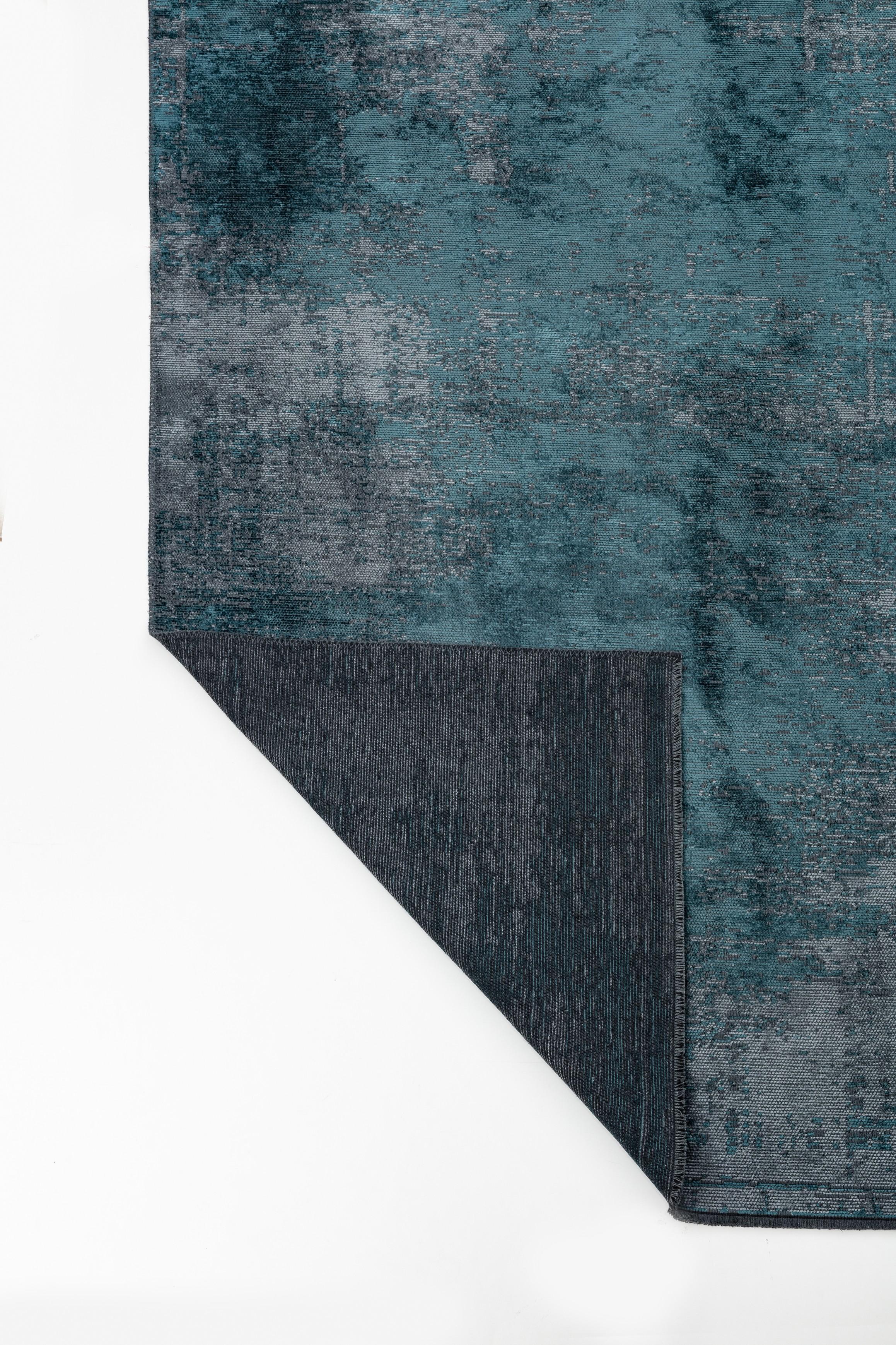 For Sale:  (Blue) Modern Abstract Luxury Hand-Finished Area Rug 3