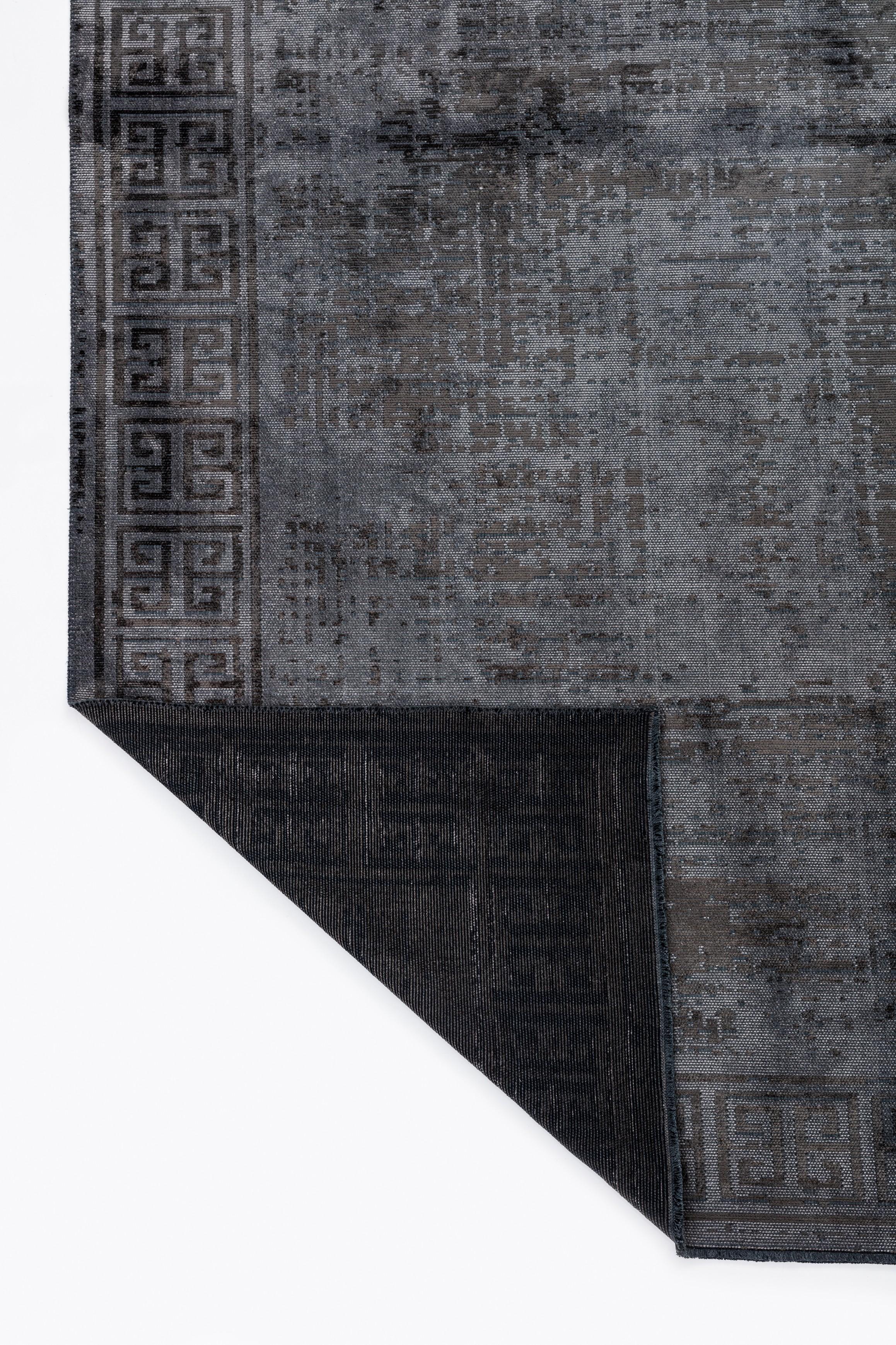 Im Angebot: Moderner luxuriöser Camouflage-Teppich,  (Grau) 3