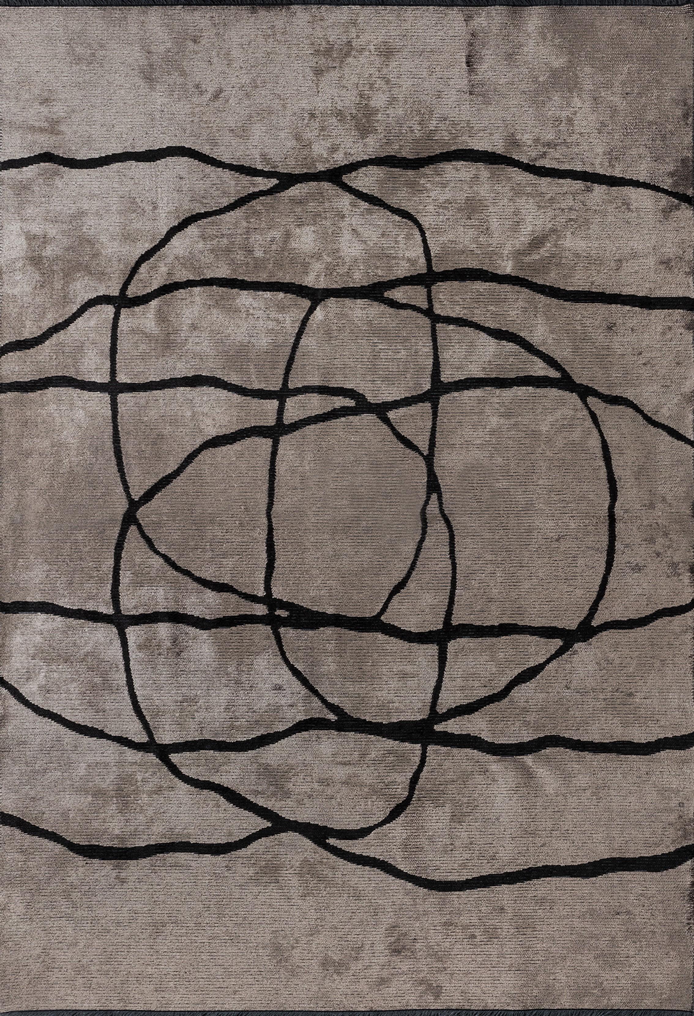 For Sale:  (Gray) Modern Abstract Luxury Area Rug