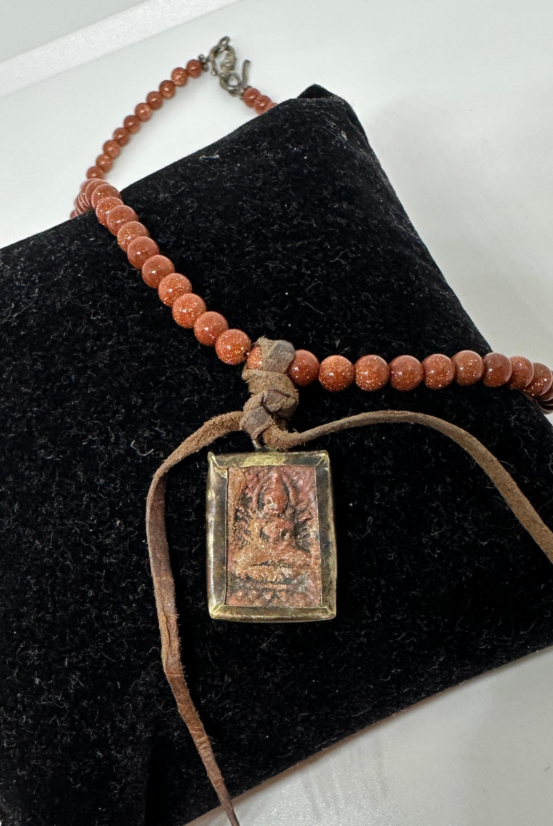 Raquel Welch Estate Personal Buddha Goldstone Necklace Guaranteed In Excellent Condition For Sale In New York, NY