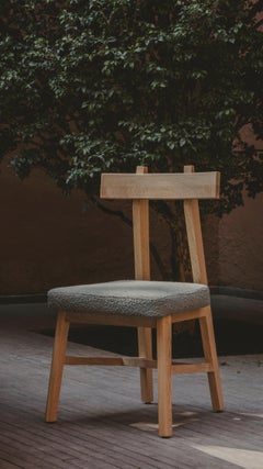 Silla «Raquis» barnizada en madera de roble refinada, Hand Made en México