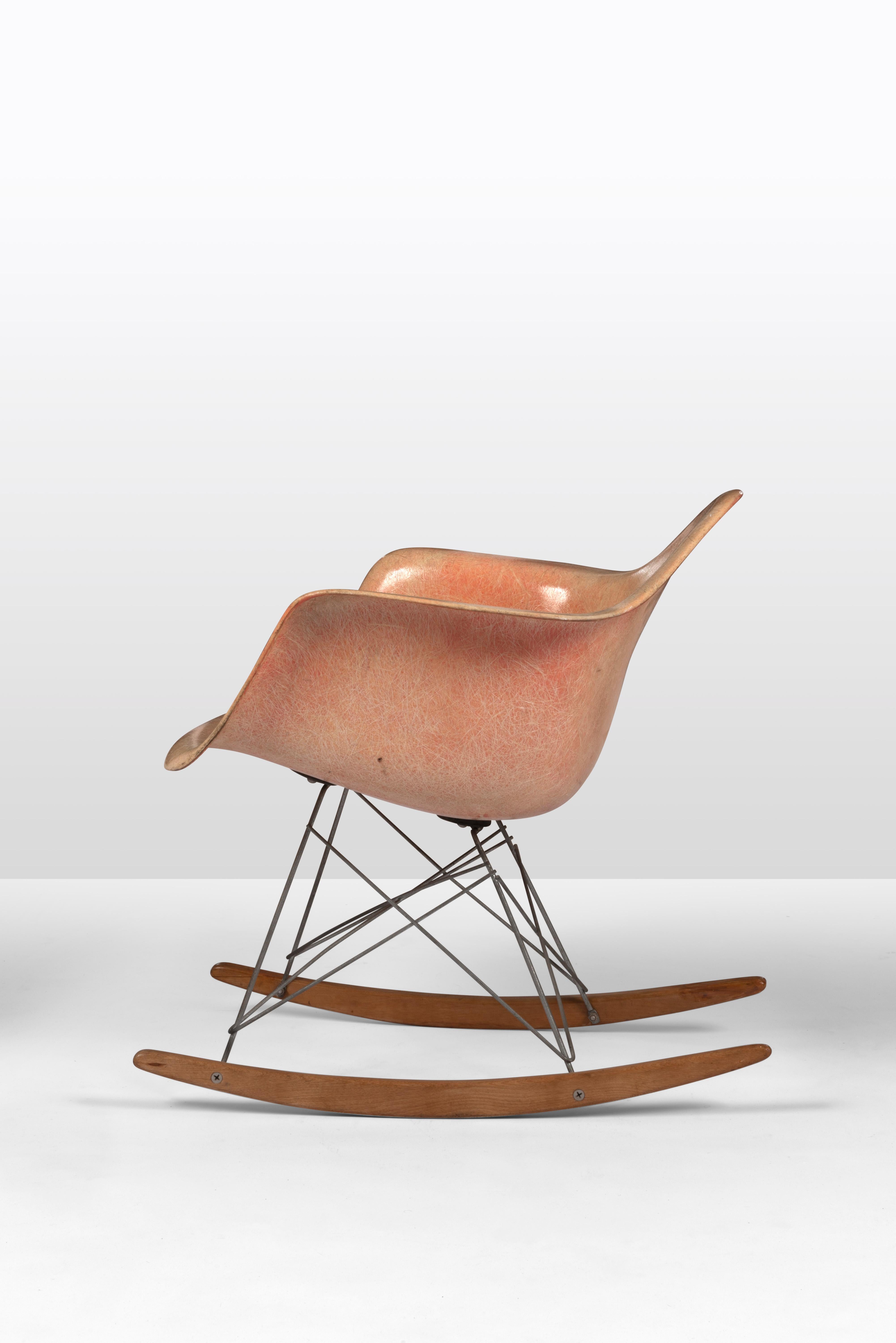 Mid-Century Modern RAR Rocking Chair by Charles & Ray Eames, 1950s For Sale